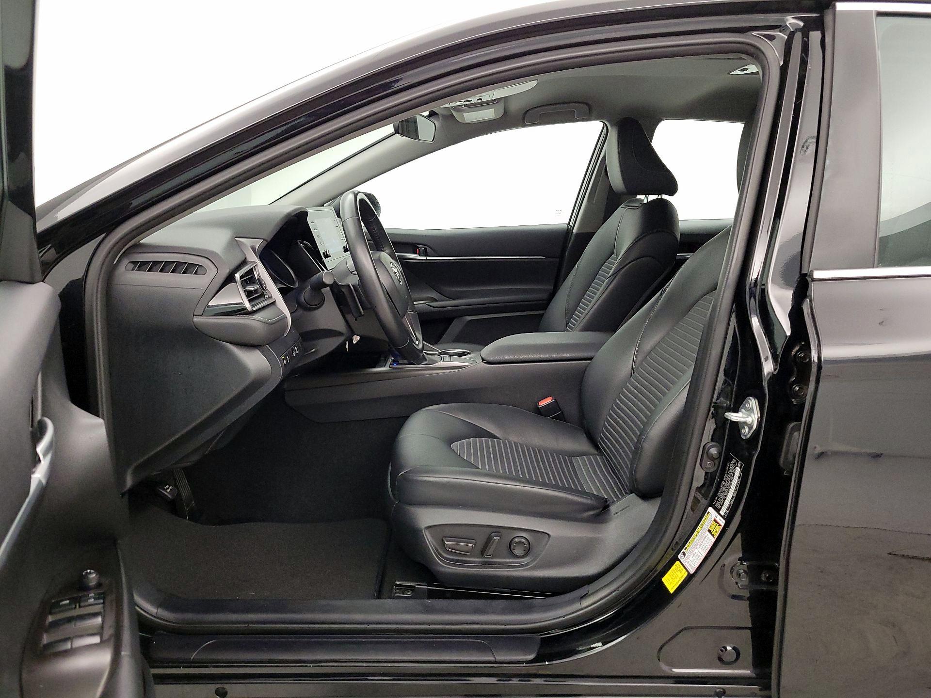 Thumbnail: 2024 Toyota Camry - 11