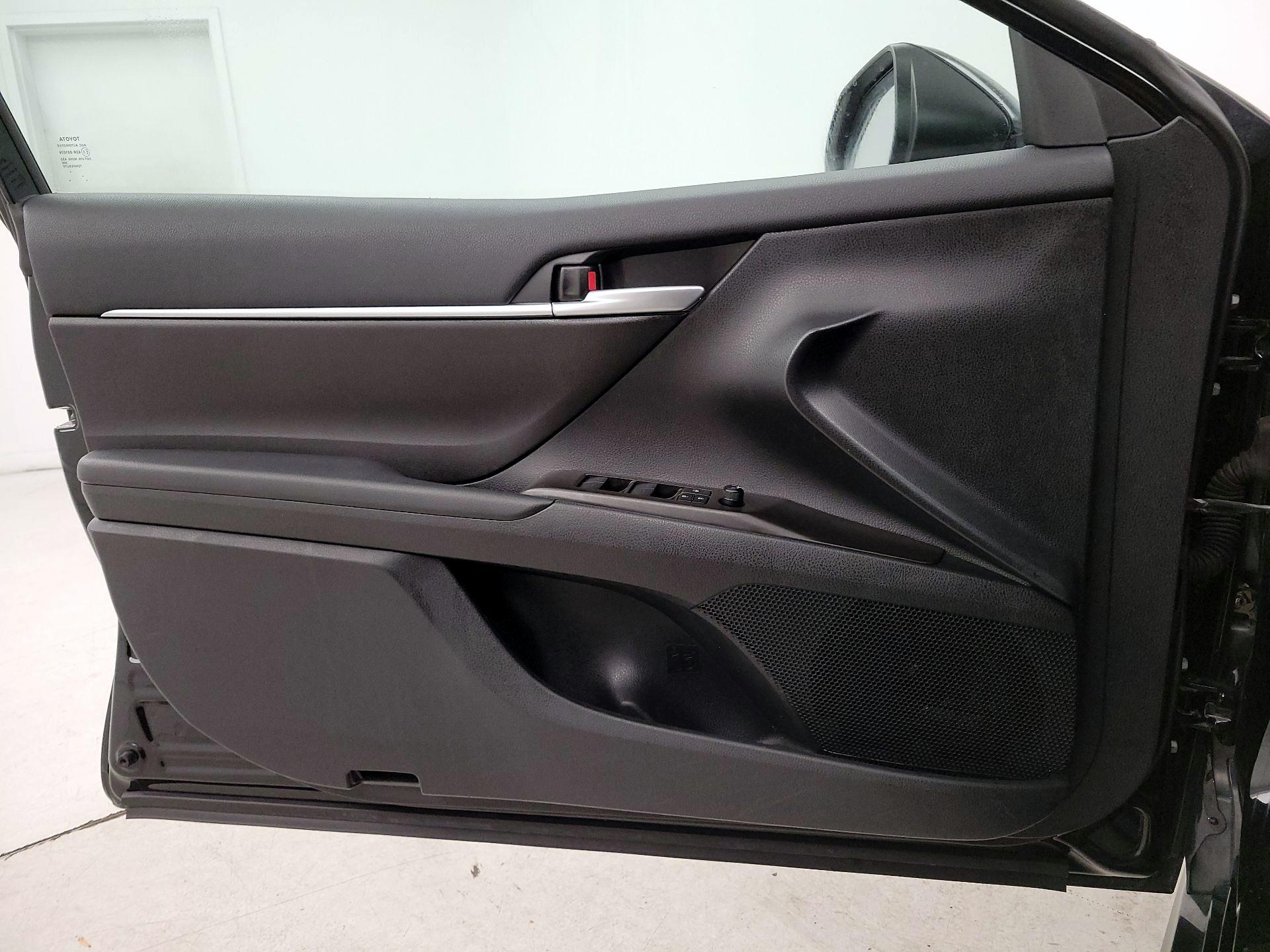 Thumbnail: 2024 Toyota Camry - 12