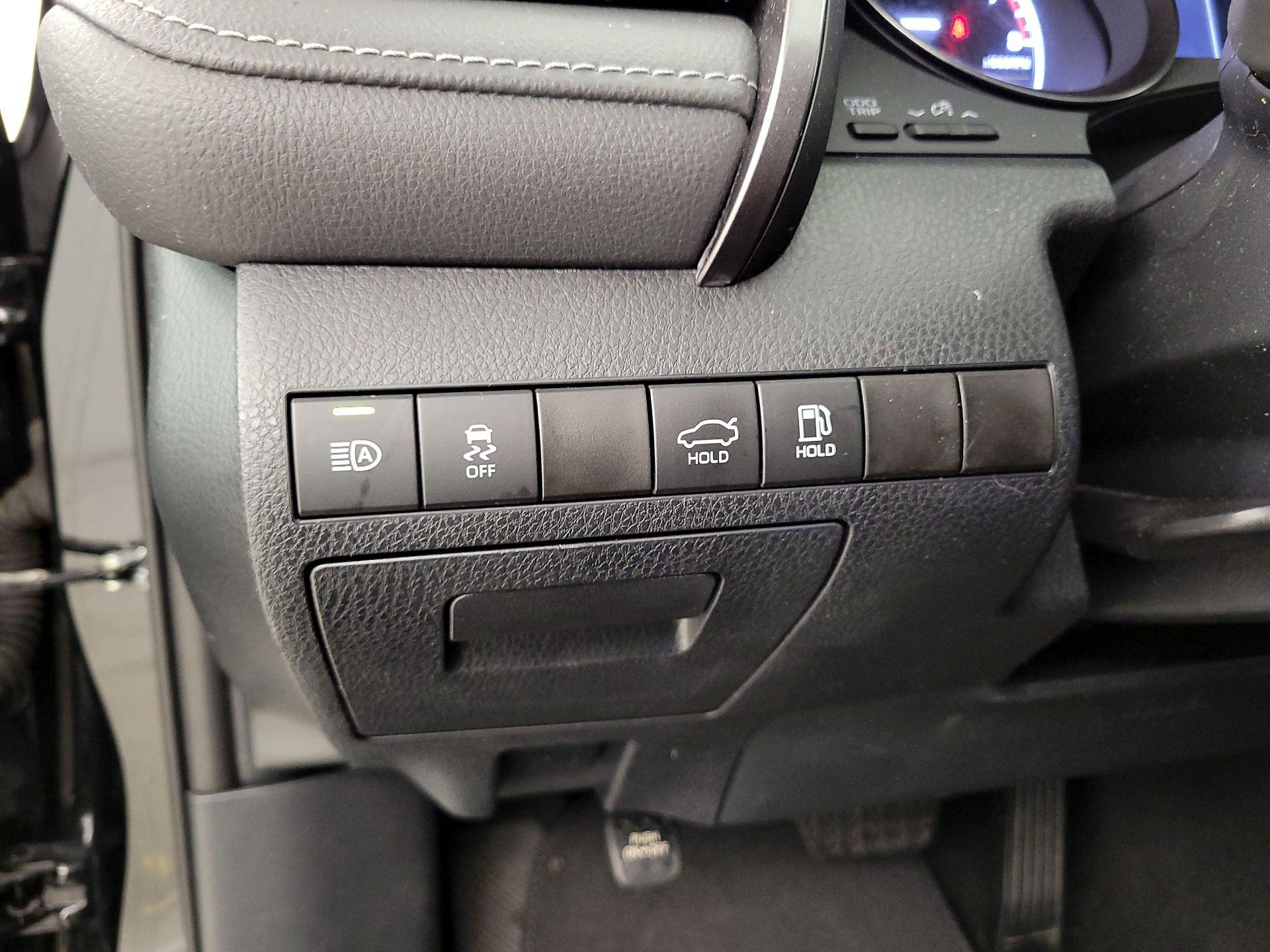 Thumbnail: 2024 Toyota Camry - 13