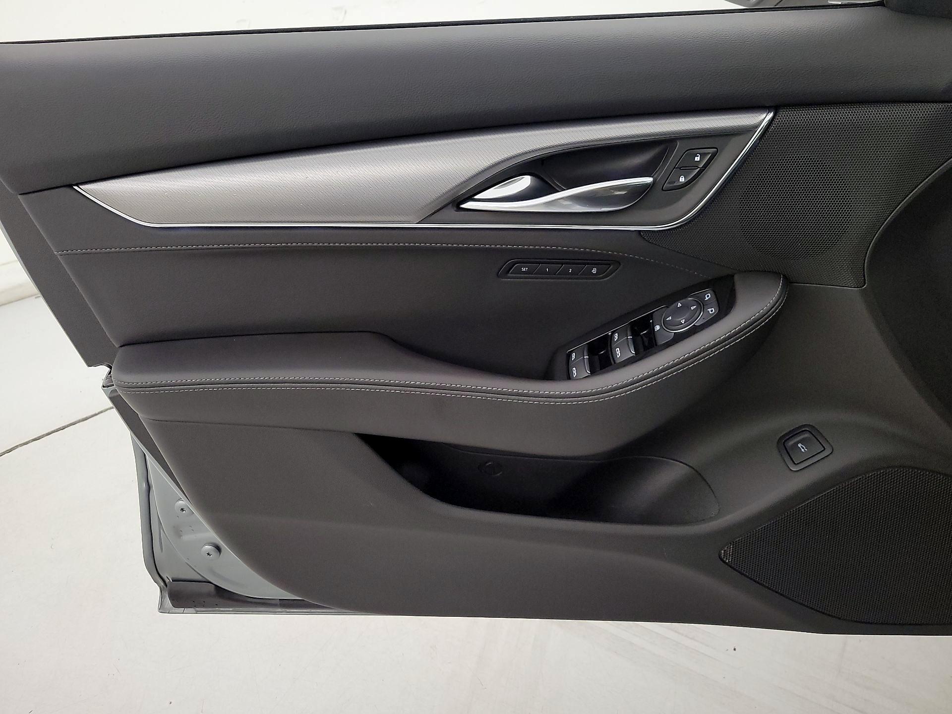 Thumbnail: 2023 Cadillac CT5 - 12