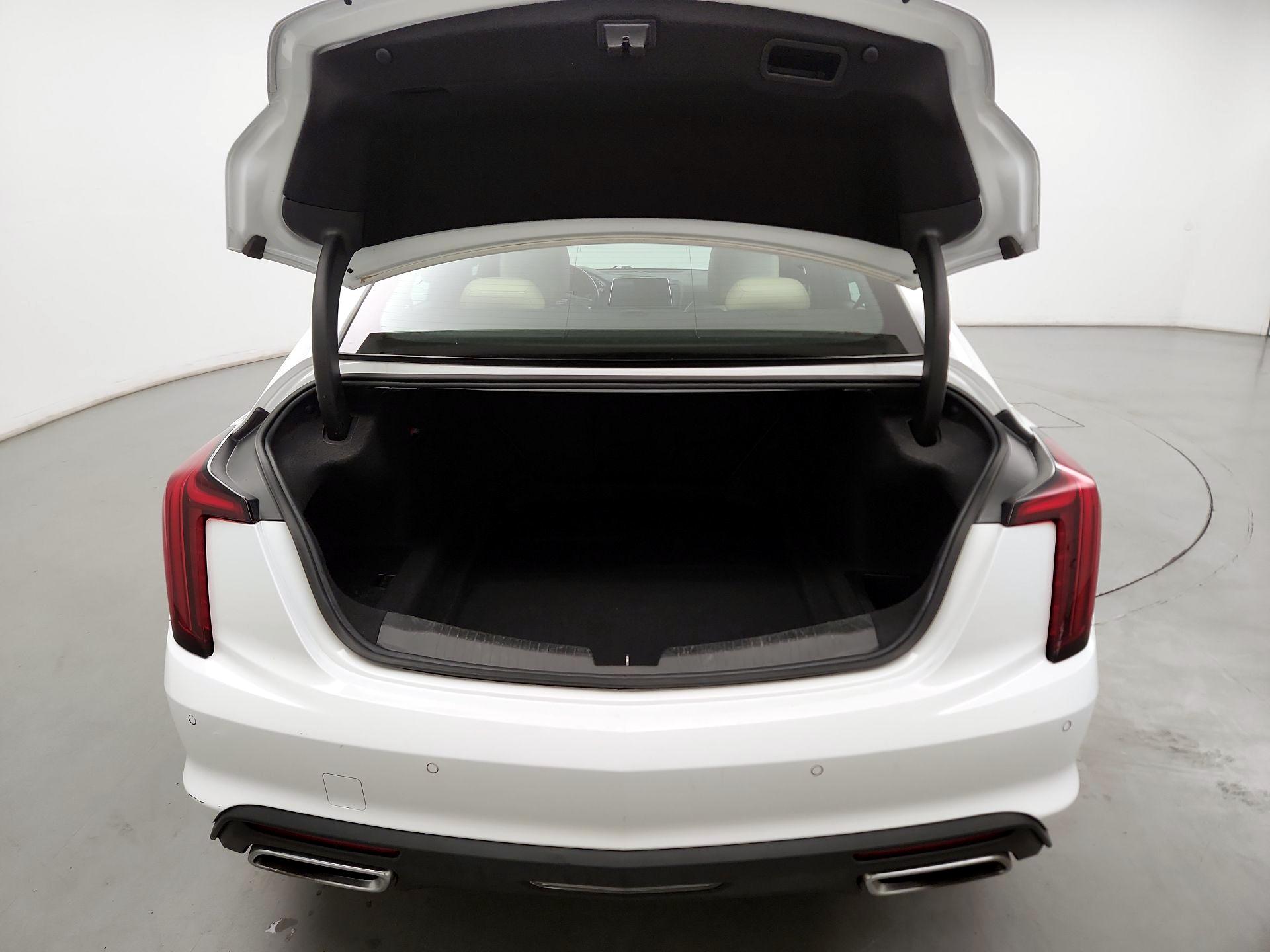 Thumbnail: 2023 Cadillac CT5 - 18