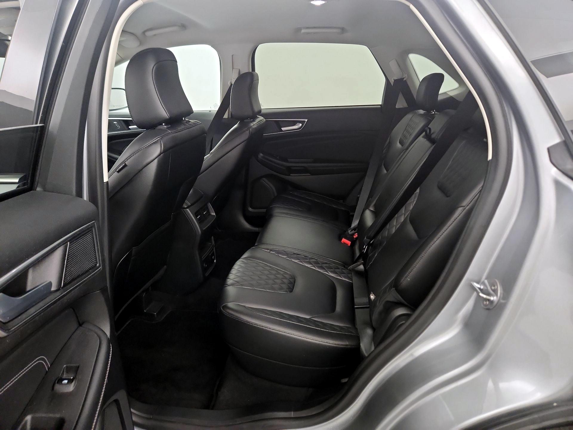 Thumbnail: 2024 Ford Edge - 17