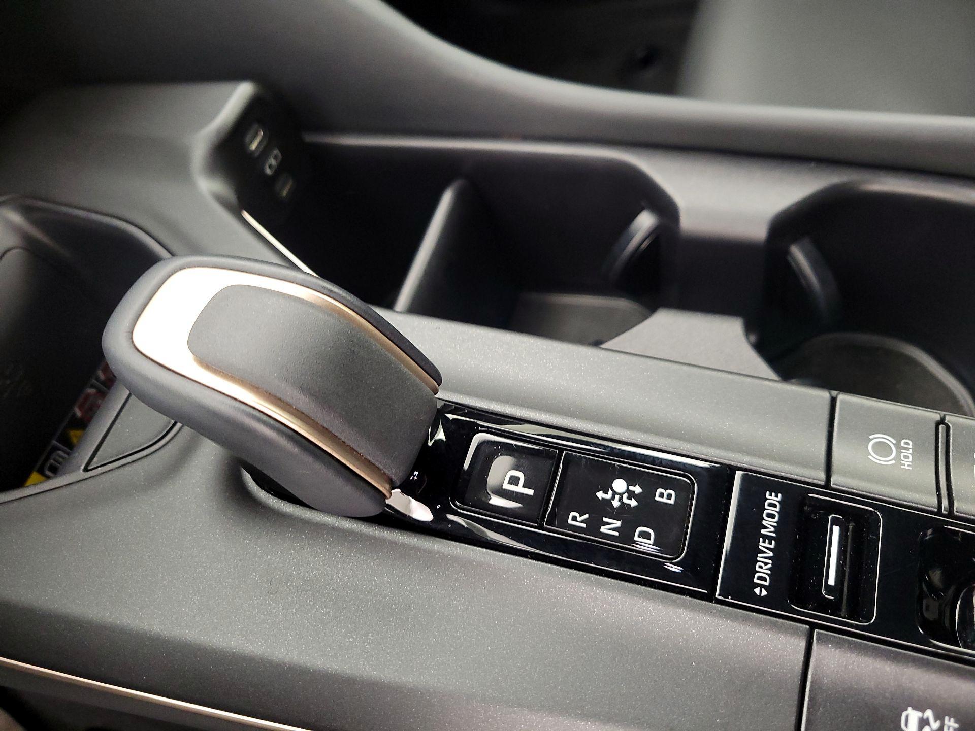 Thumbnail: 2023 Toyota Crown - 17