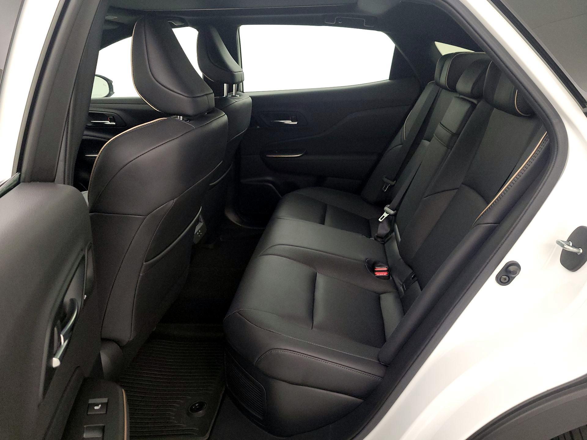 Thumbnail: 2023 Toyota Crown - 20