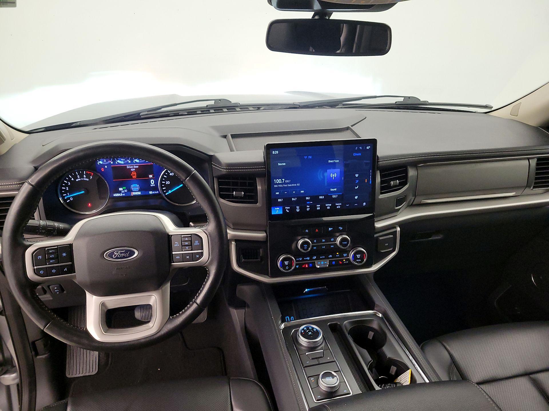 Thumbnail: 2024 Ford Expedition - 9