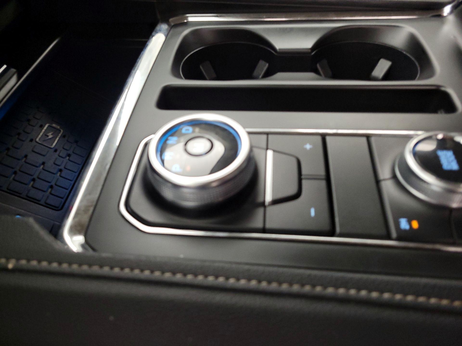 Thumbnail: 2024 Ford Expedition - 17