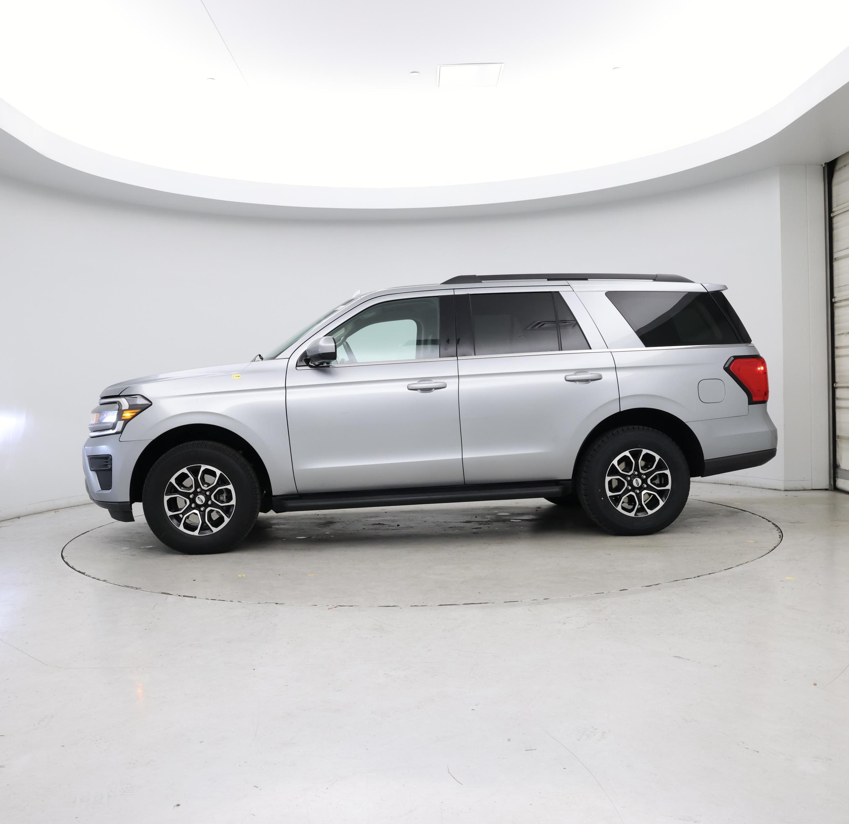 Thumbnail: 2024 Ford Expedition - 3