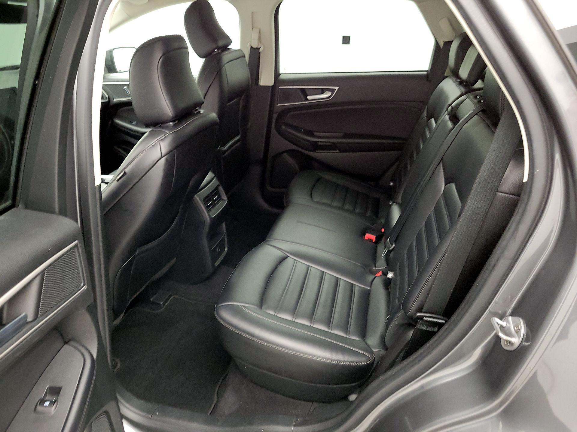 Thumbnail: 2023 Ford Edge - 19