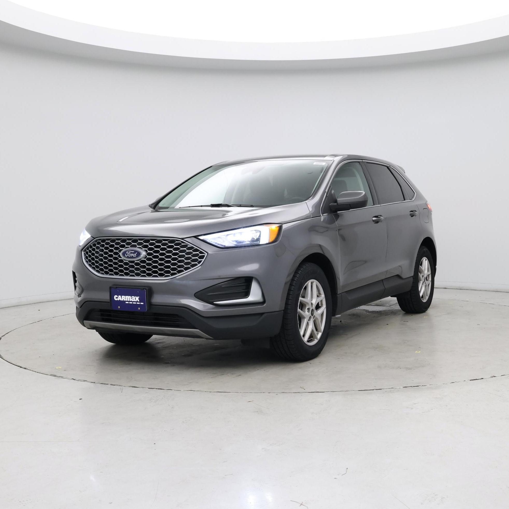 Thumbnail: 2023 Ford Edge - 4