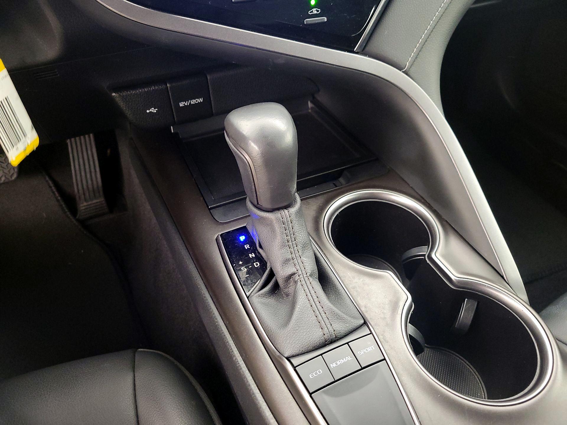 Thumbnail: 2024 Toyota Camry - 17