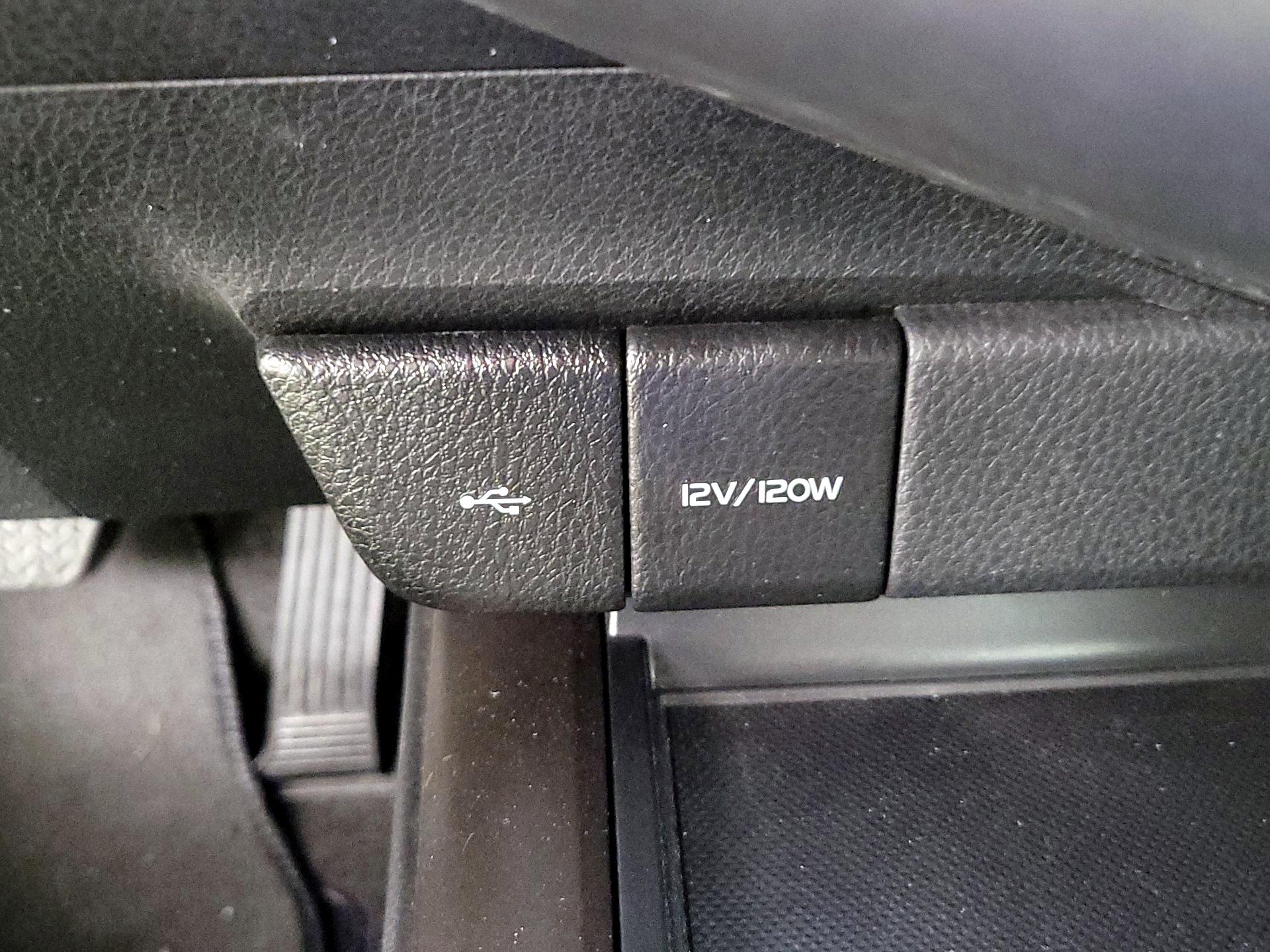 Thumbnail: 2024 Toyota Camry - 18