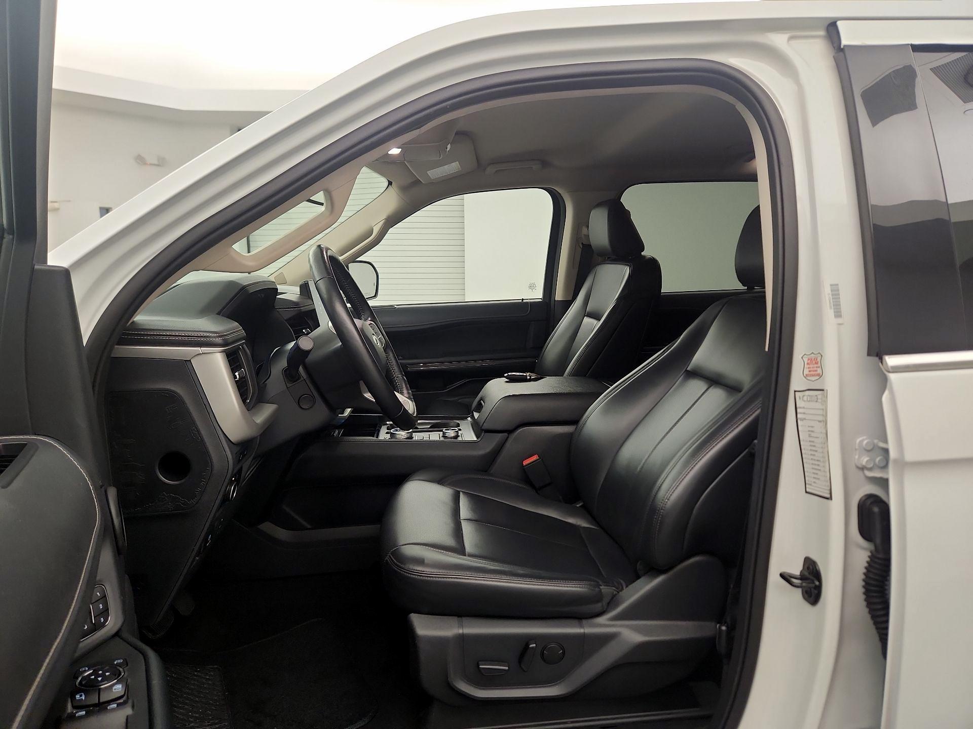 Thumbnail: 2024 Ford Expedition - 9