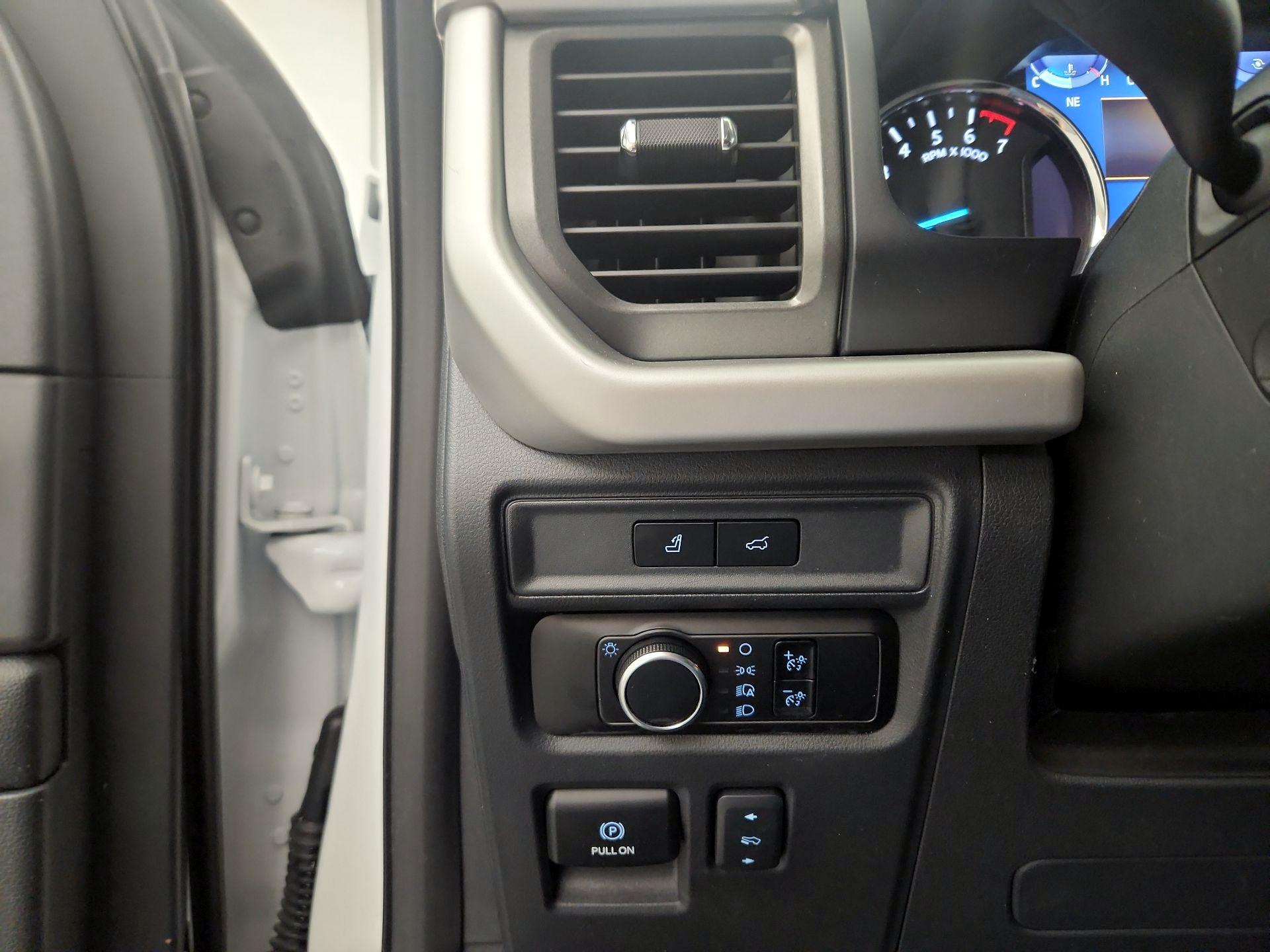 Thumbnail: 2024 Ford Expedition - 11