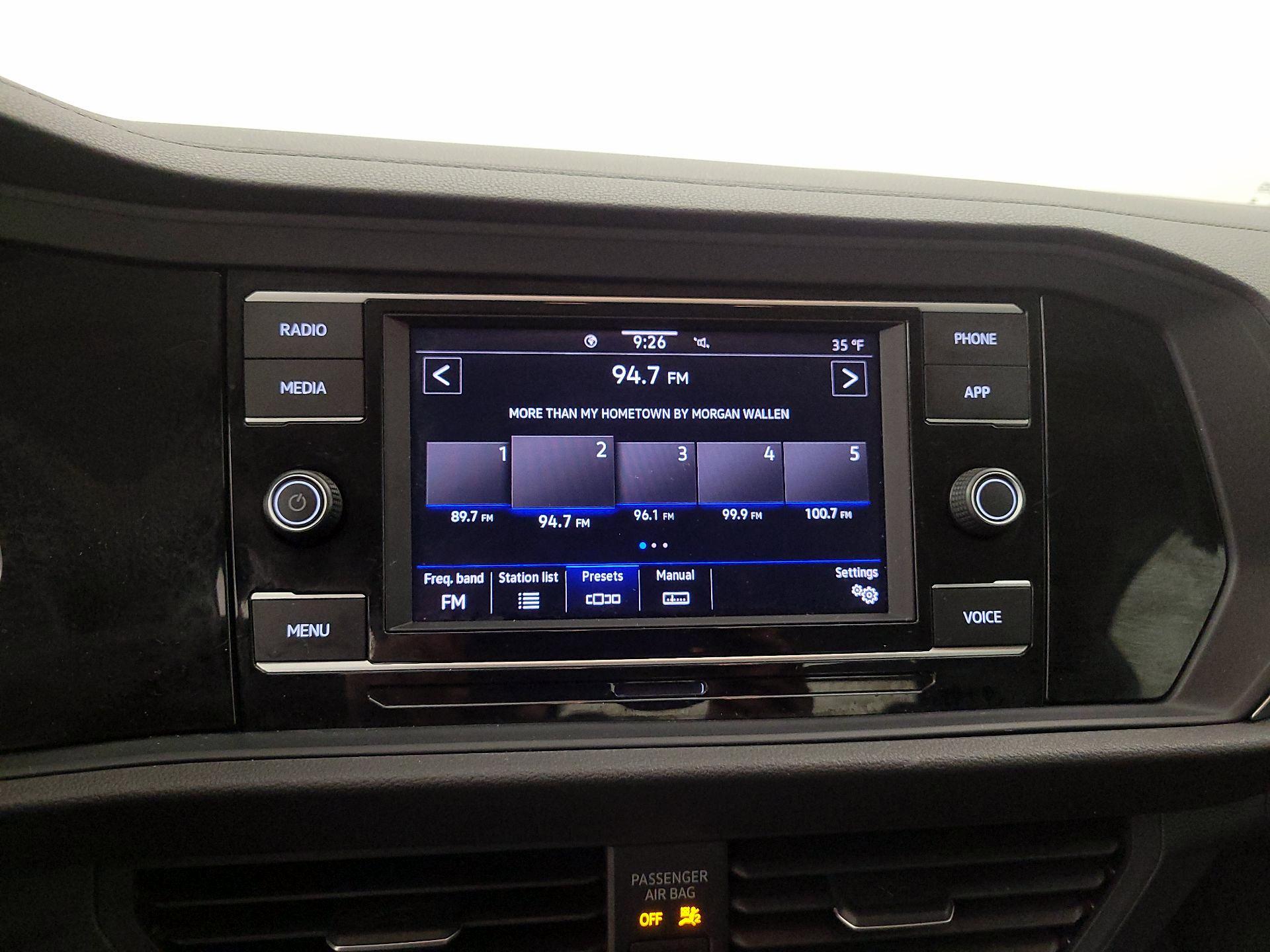 Thumbnail: 2024 Volkswagen Jetta - 14