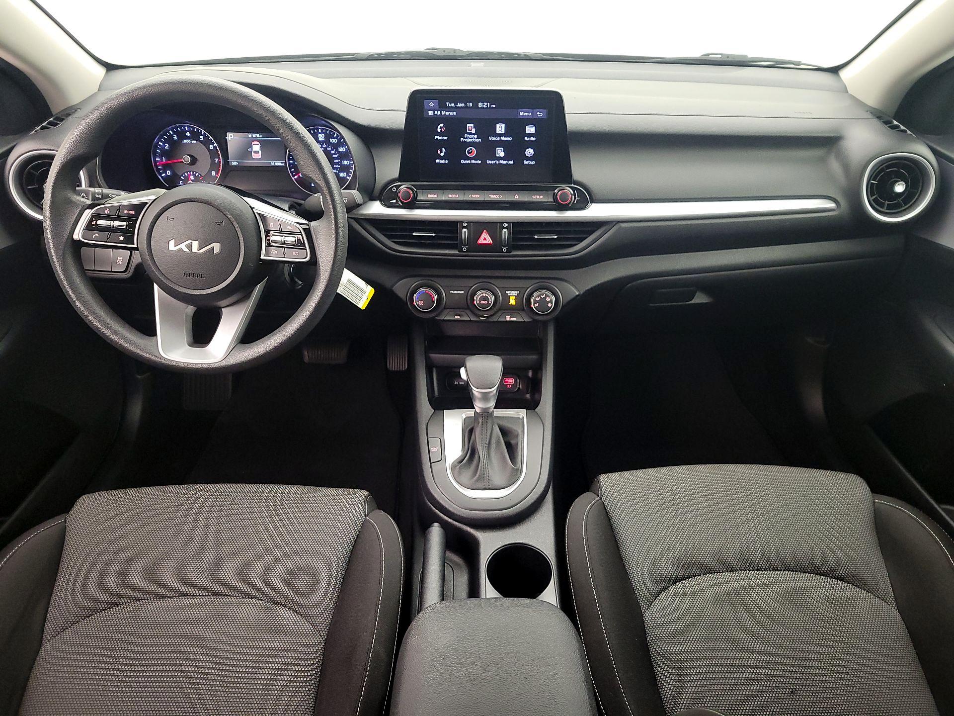 Thumbnail: 2024 Kia Forte - 9