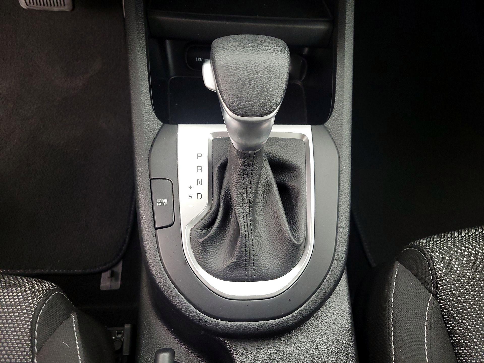 Thumbnail: 2024 Kia Forte - 17