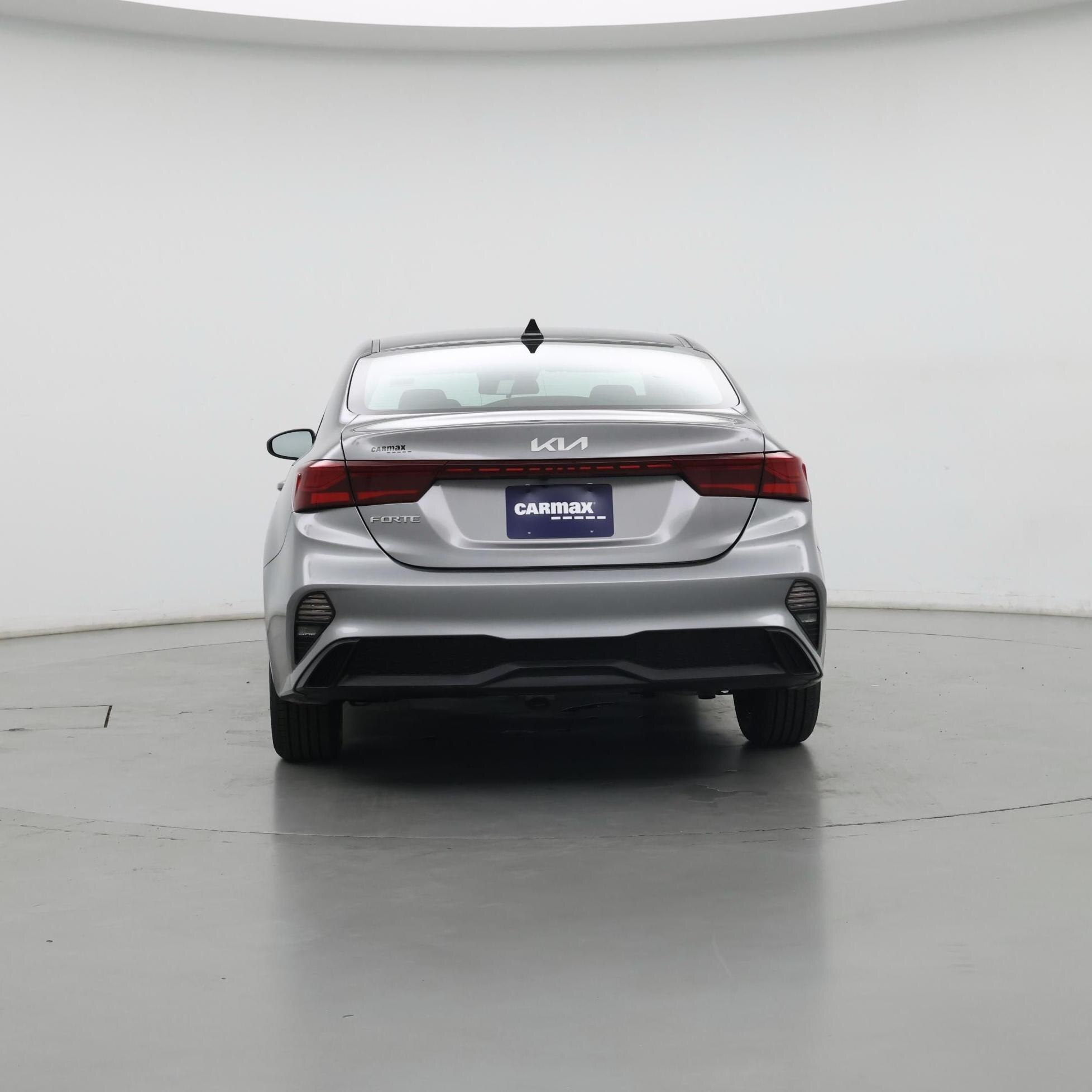 Thumbnail: 2024 Kia Forte - 6