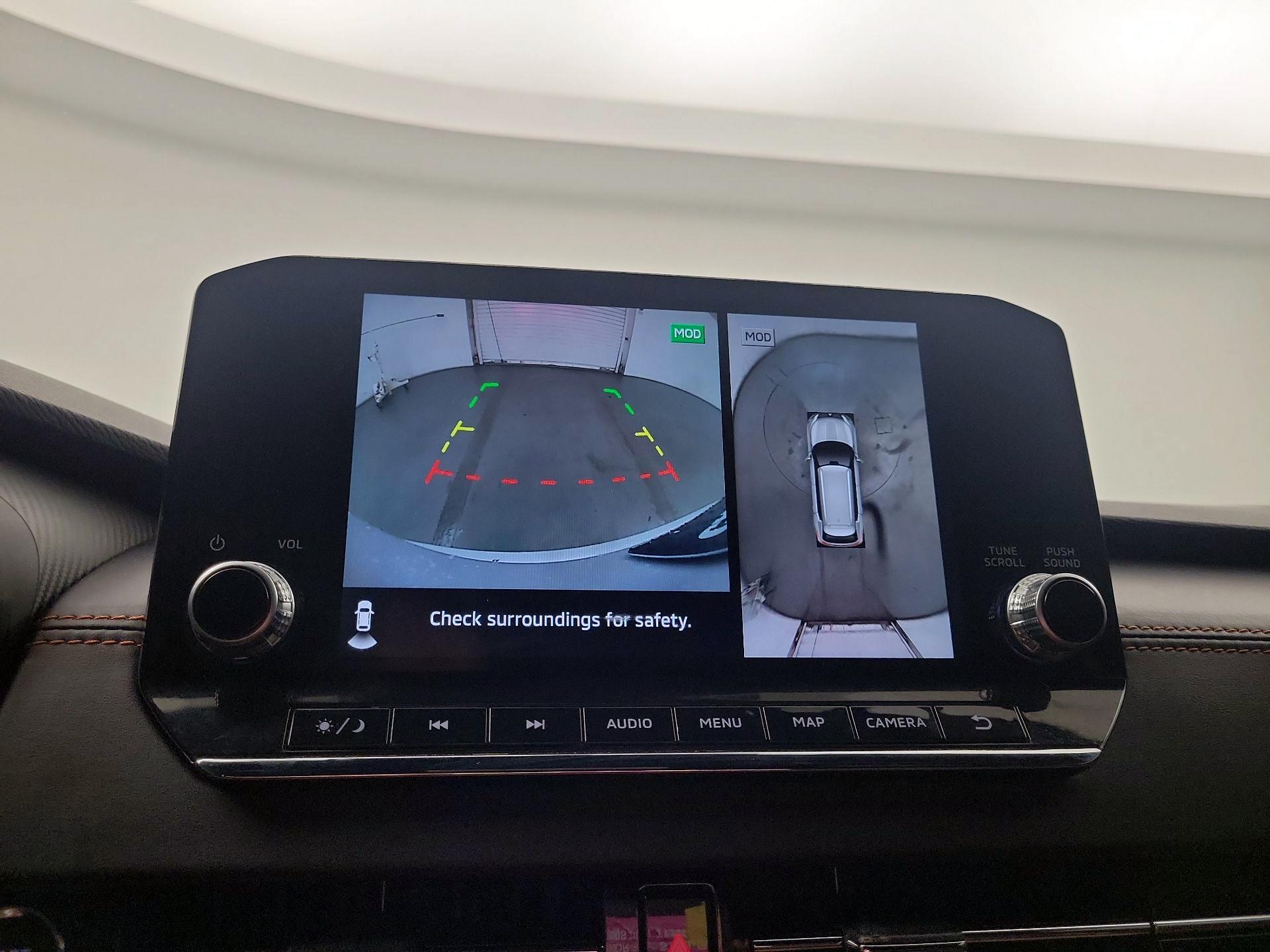 Thumbnail: 2022 Mitsubishi Outlander - 13