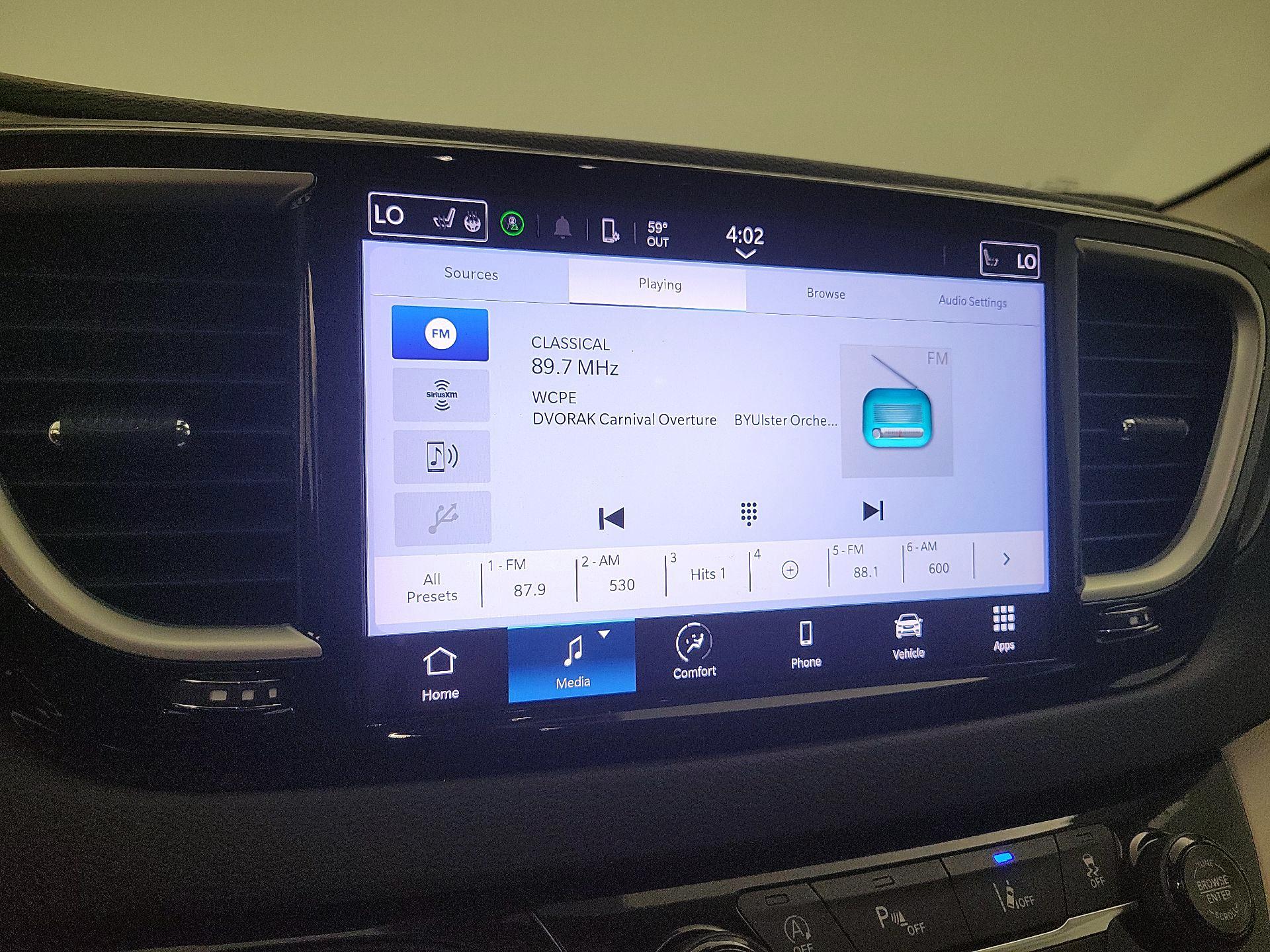 Thumbnail: 2024 Chrysler Pacifica - 15