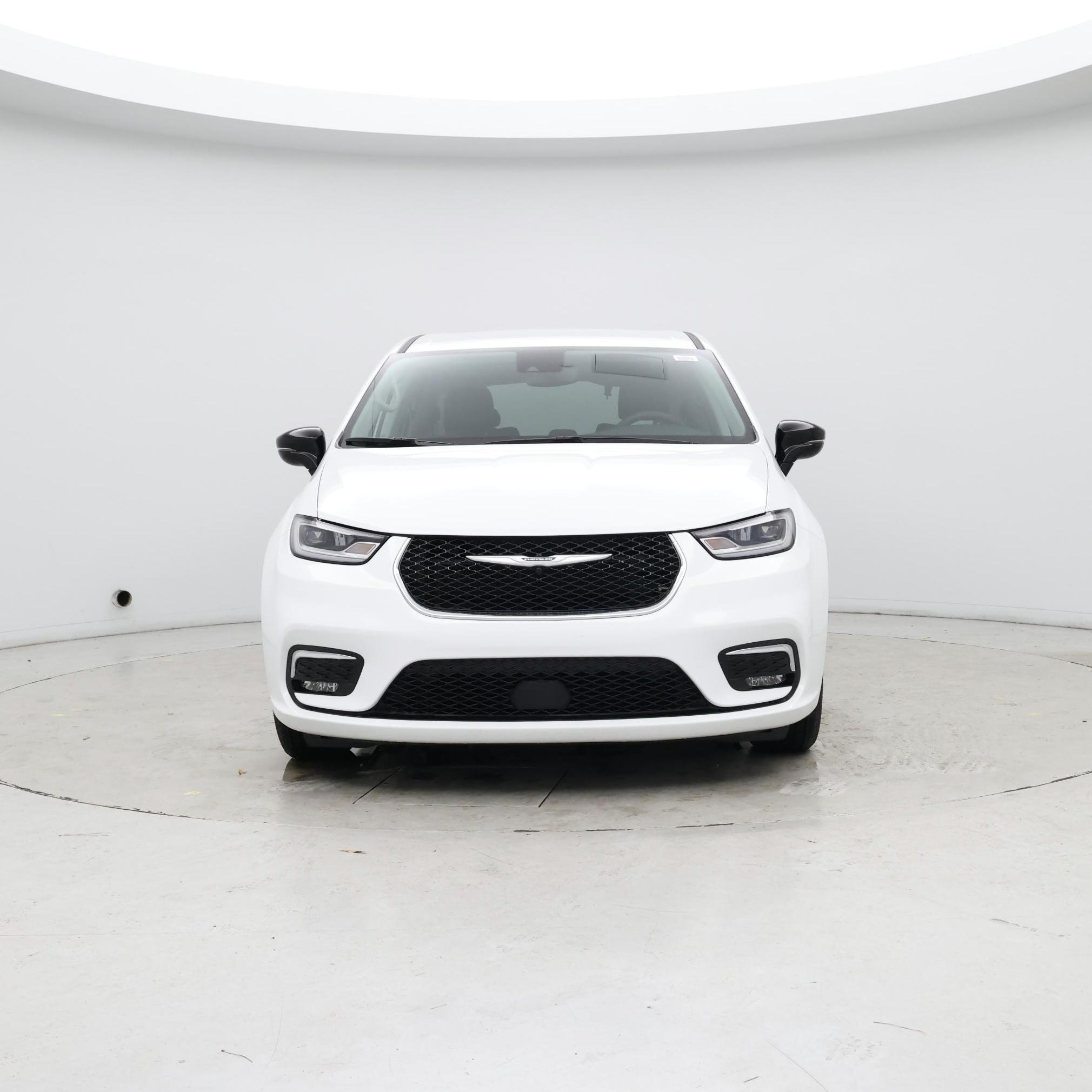 Thumbnail: 2024 Chrysler Pacifica - 5