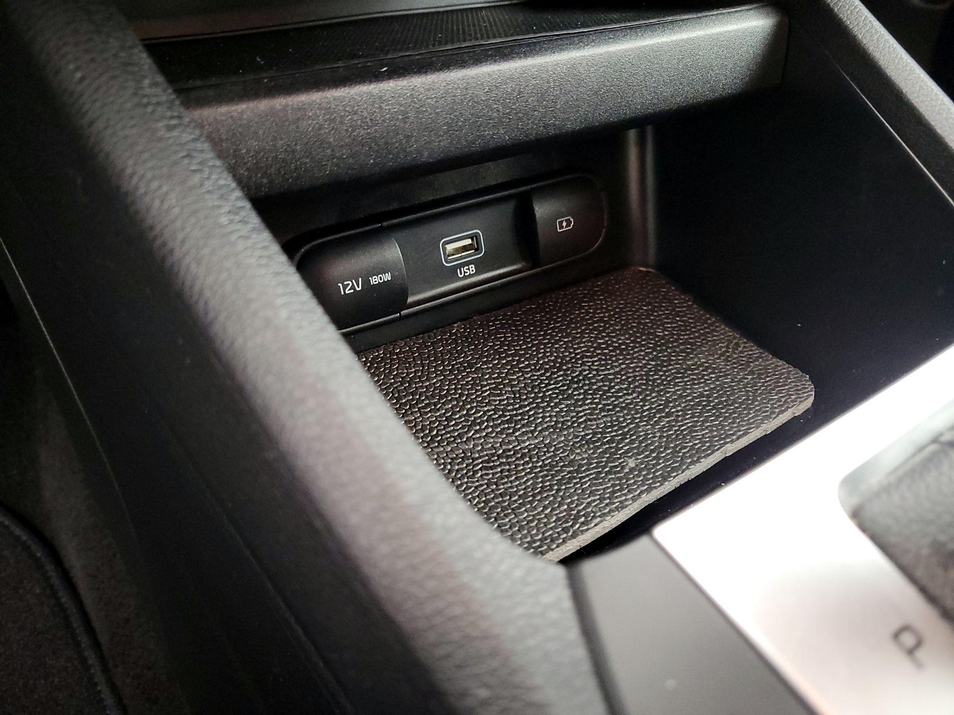 Thumbnail: 2024 Kia Forte - 18