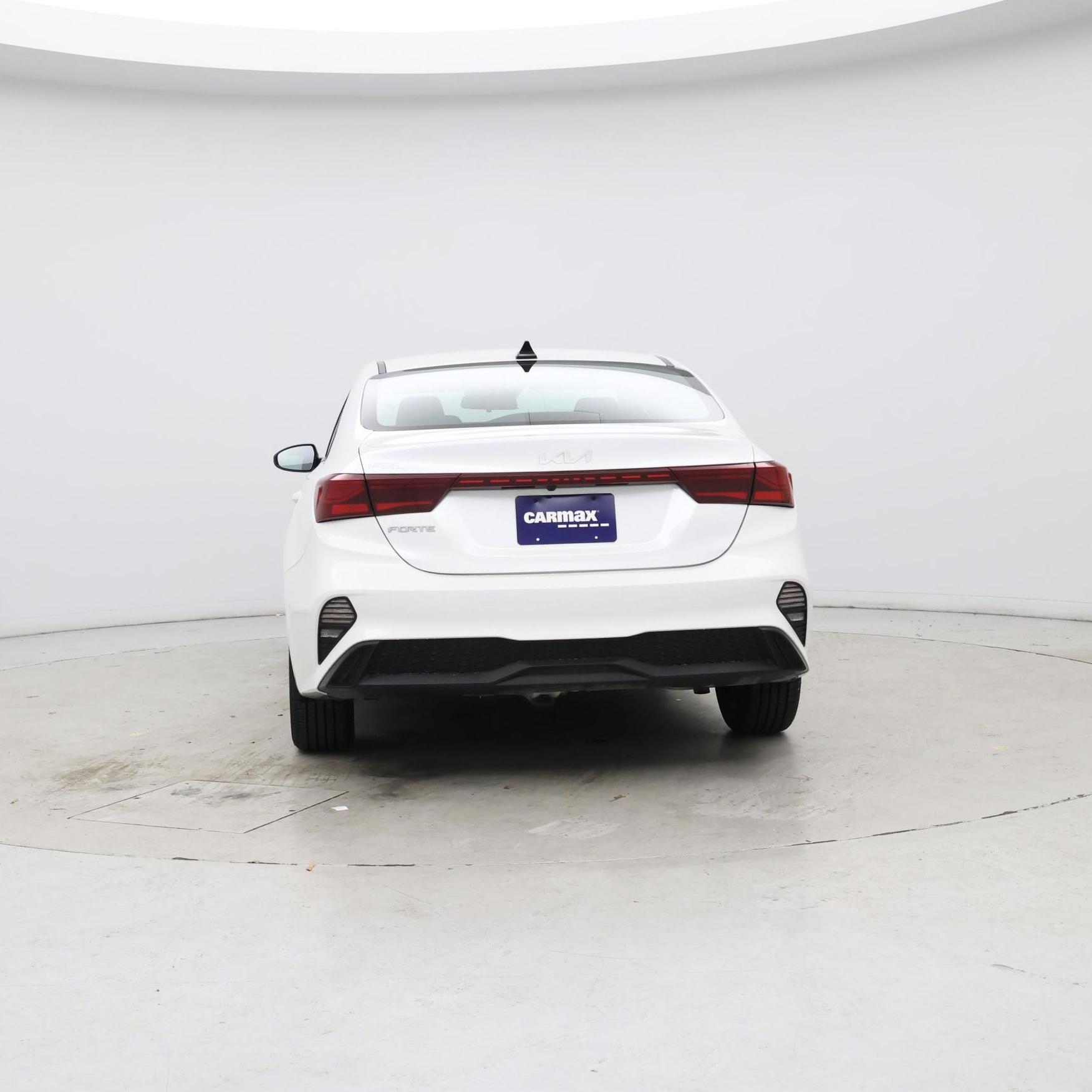 Thumbnail: 2024 Kia Forte - 6