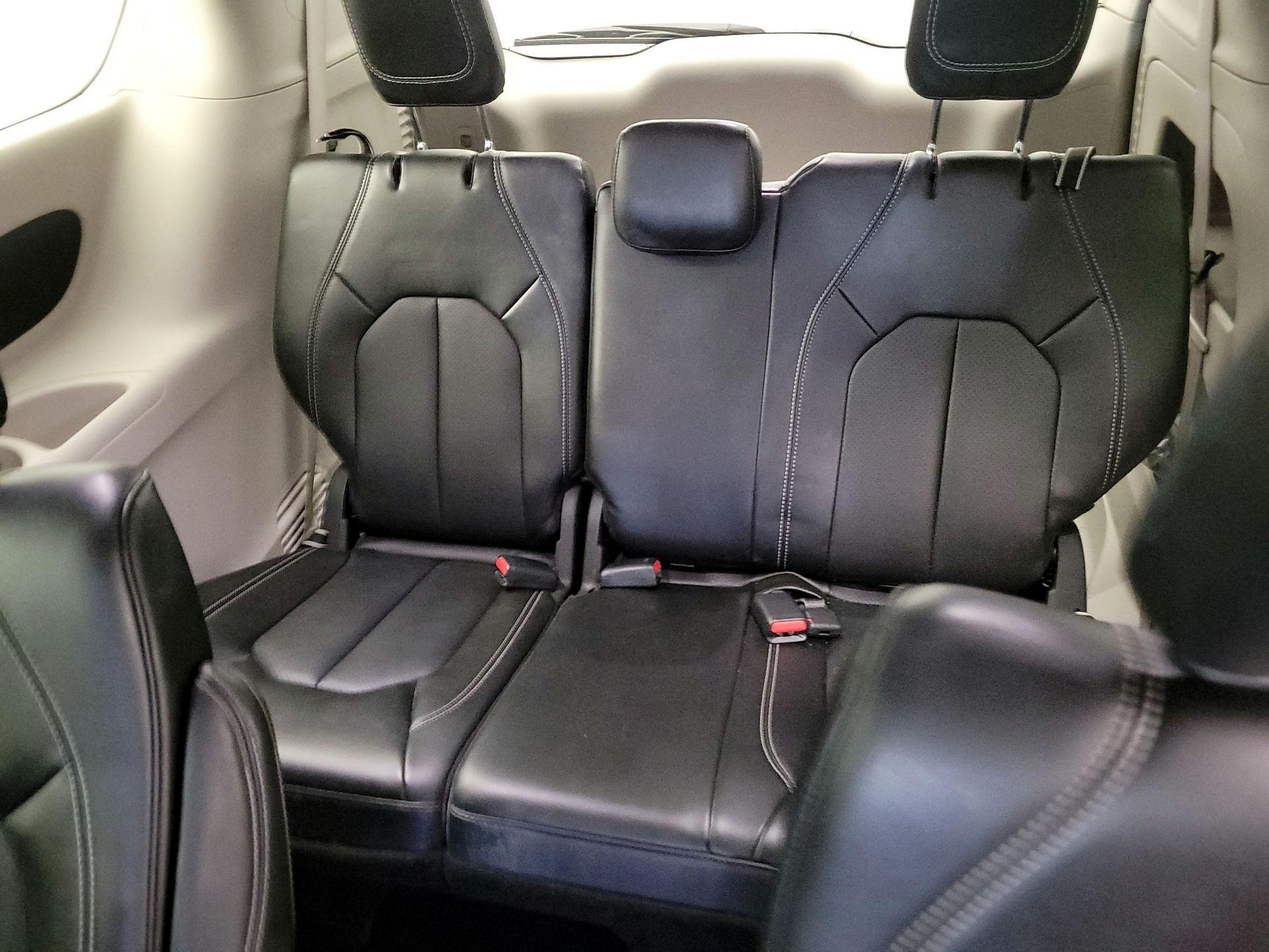 Thumbnail: 2024 Chrysler Pacifica - 20