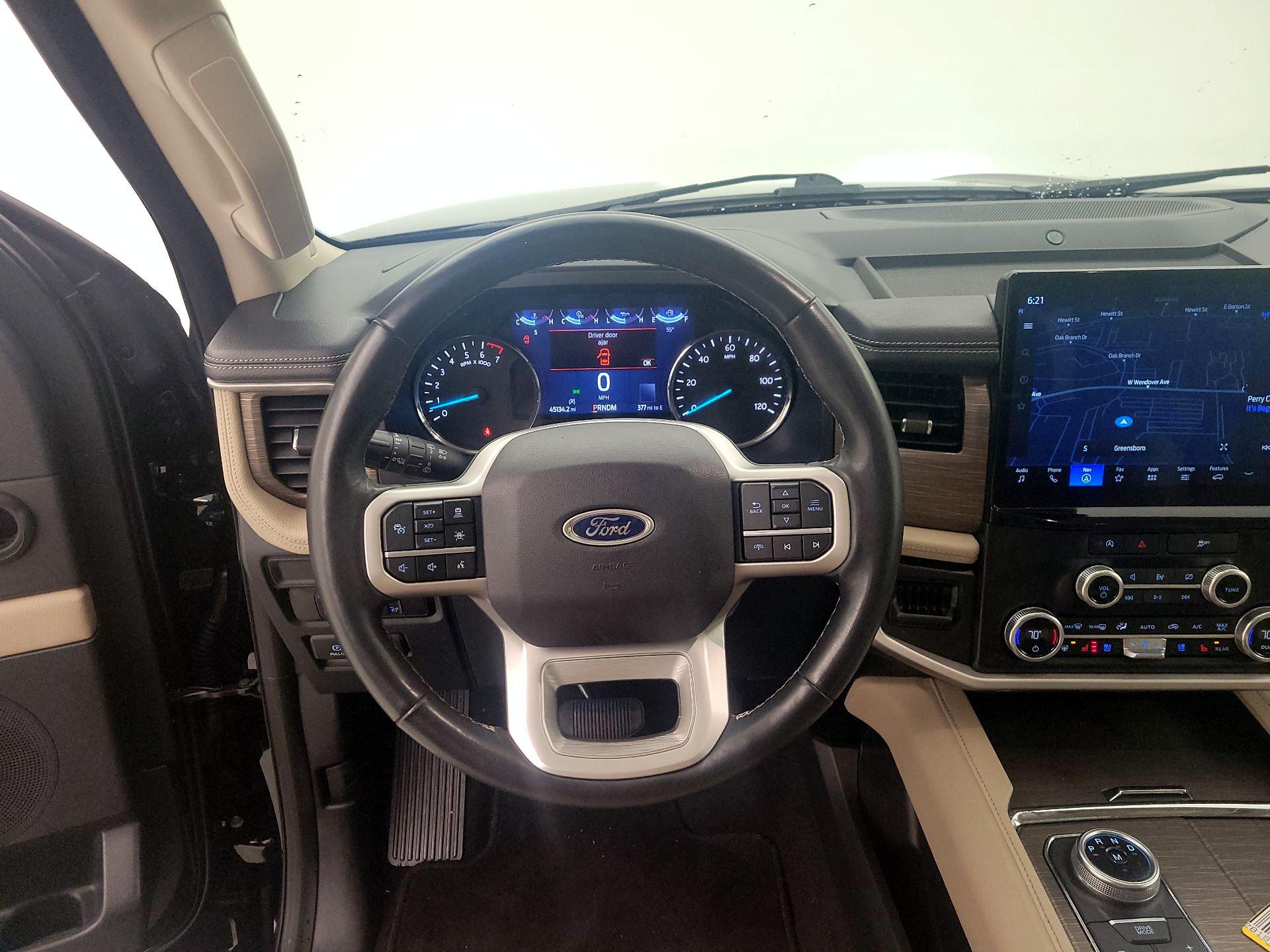 Thumbnail: 2024 Ford Expedition MAX - 10