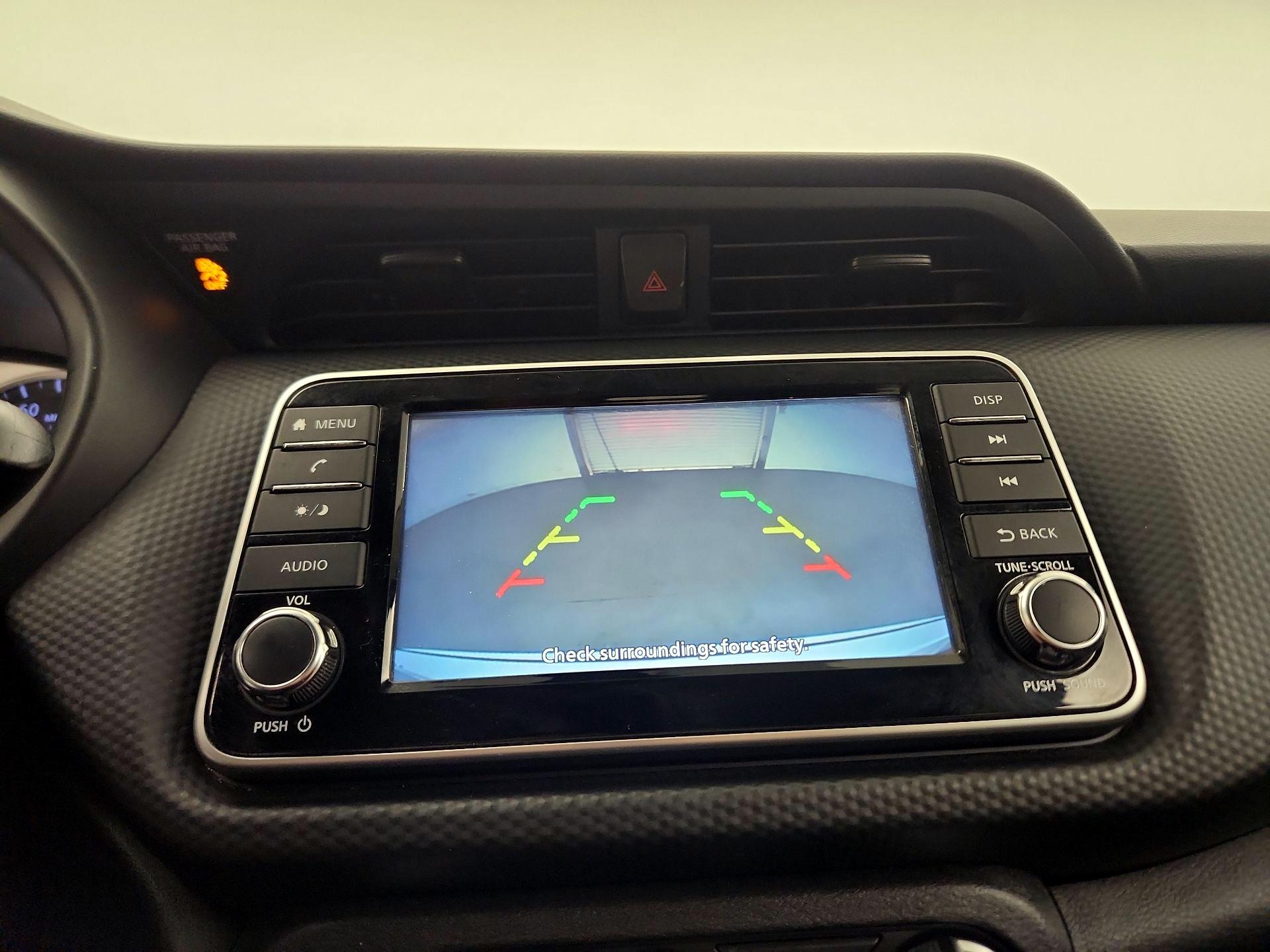 Thumbnail: 2021 Nissan Kicks - 12