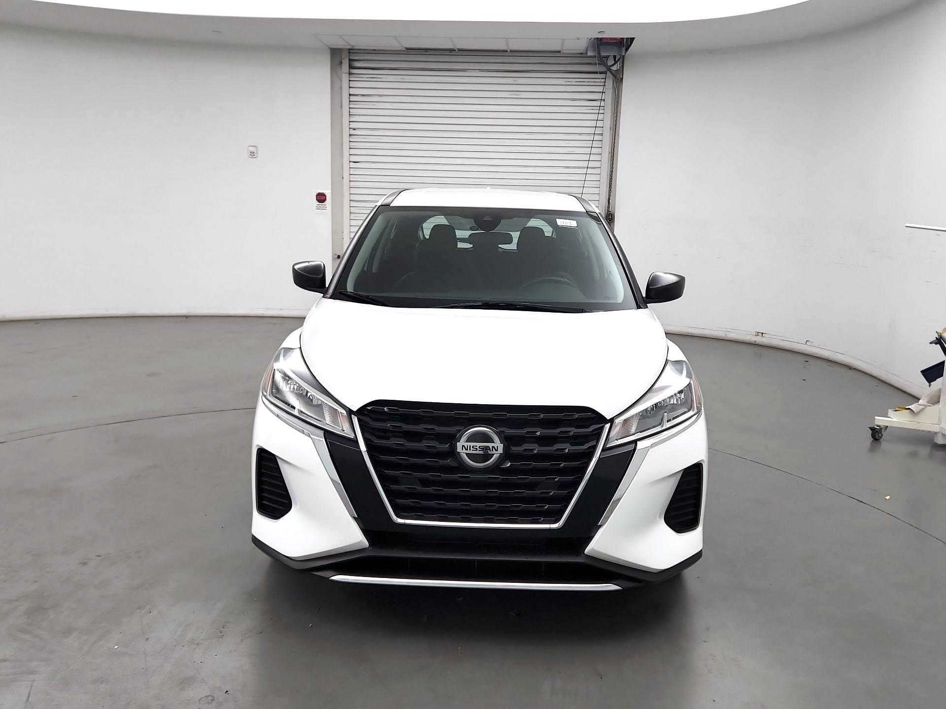 Thumbnail: 2021 Nissan Kicks - 2