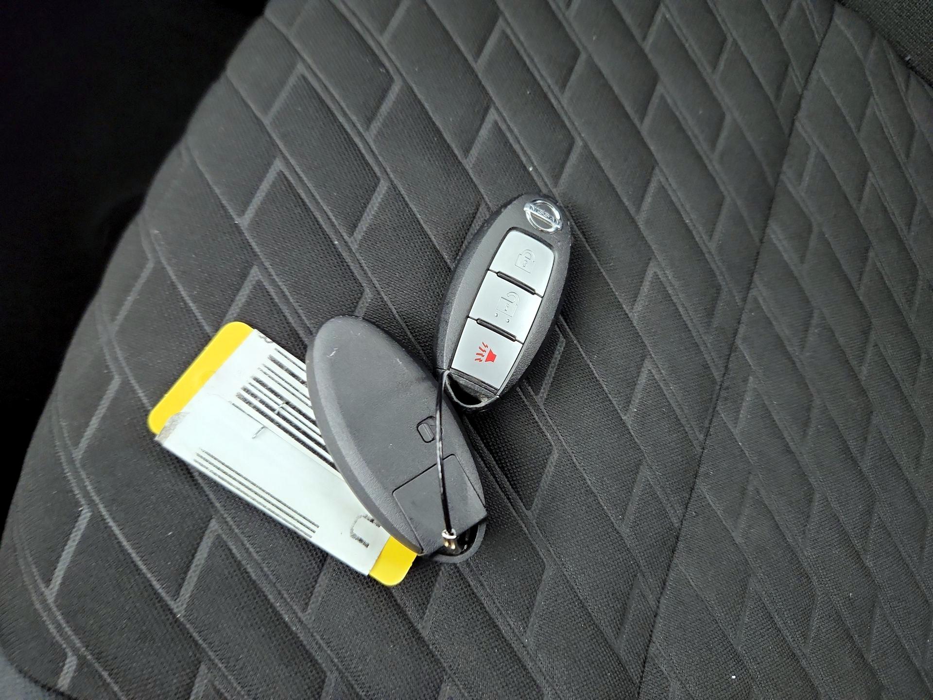 Thumbnail: 2021 Nissan Kicks - 20