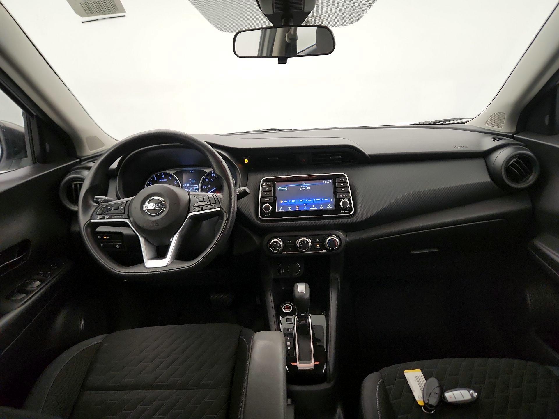 Thumbnail: 2021 Nissan Kicks - 8