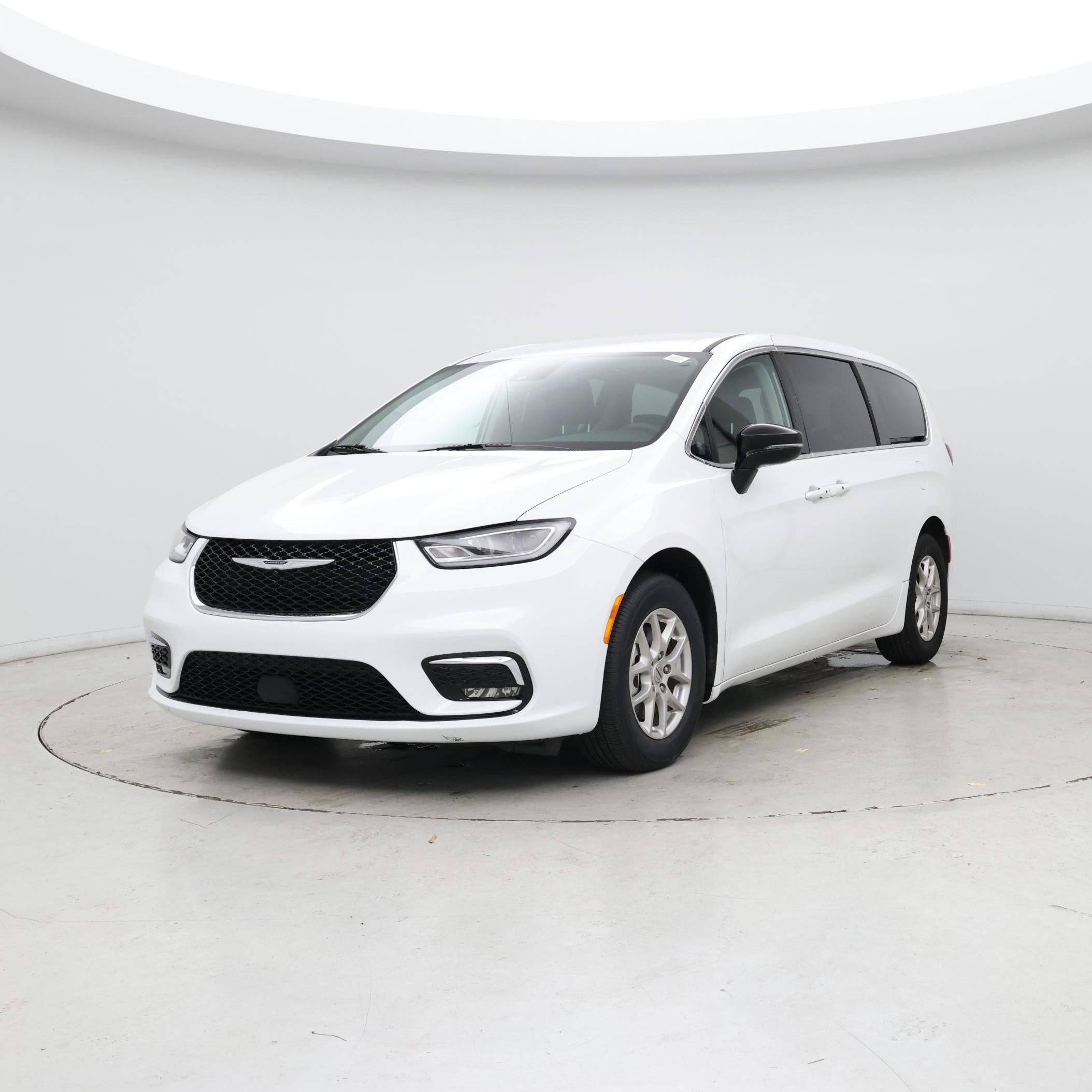 Thumbnail: 2024 Chrysler Pacifica - 4