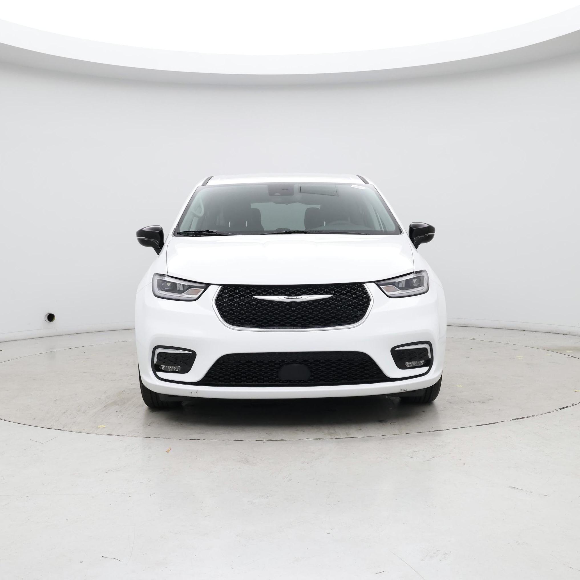 Thumbnail: 2024 Chrysler Pacifica - 5