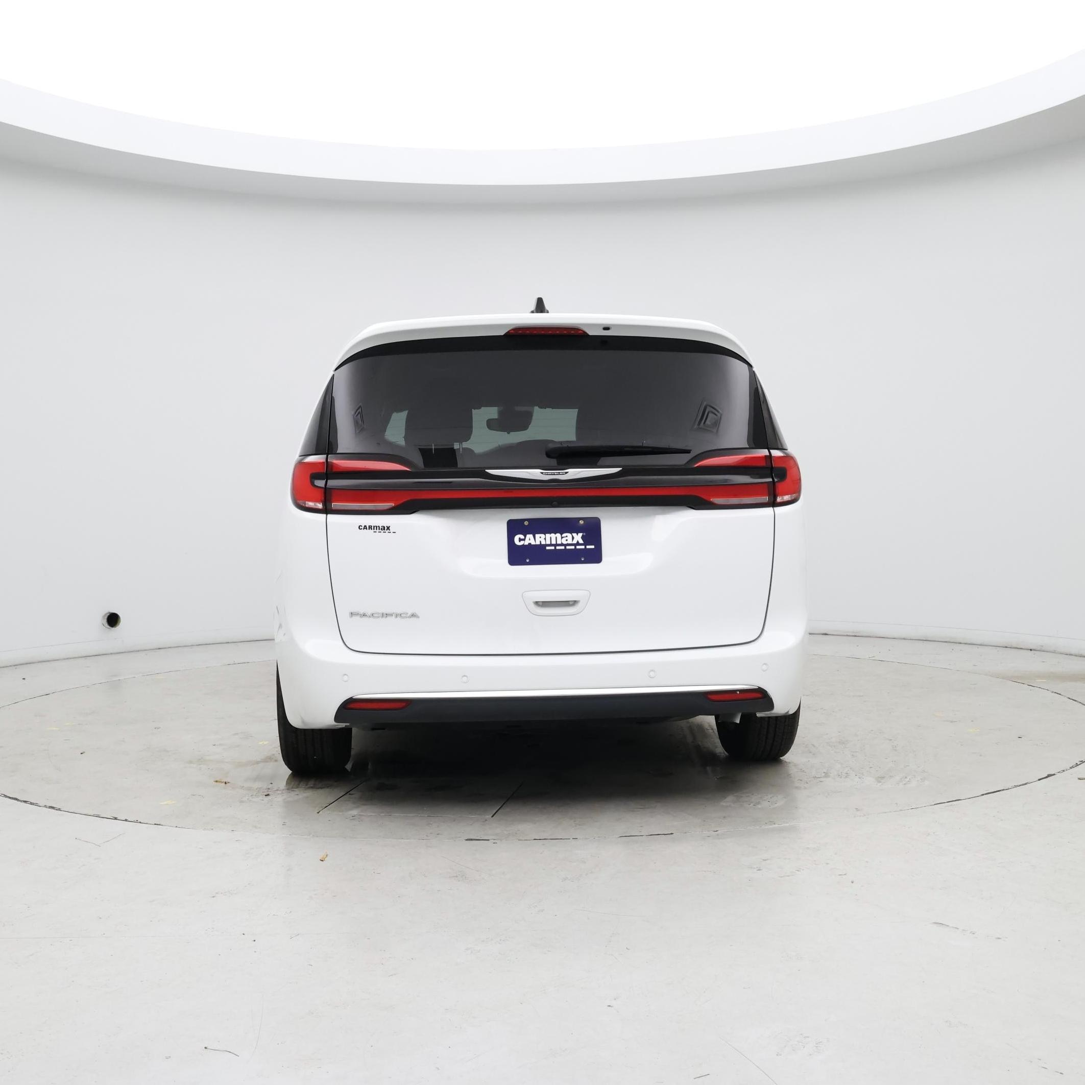 Thumbnail: 2024 Chrysler Pacifica - 6