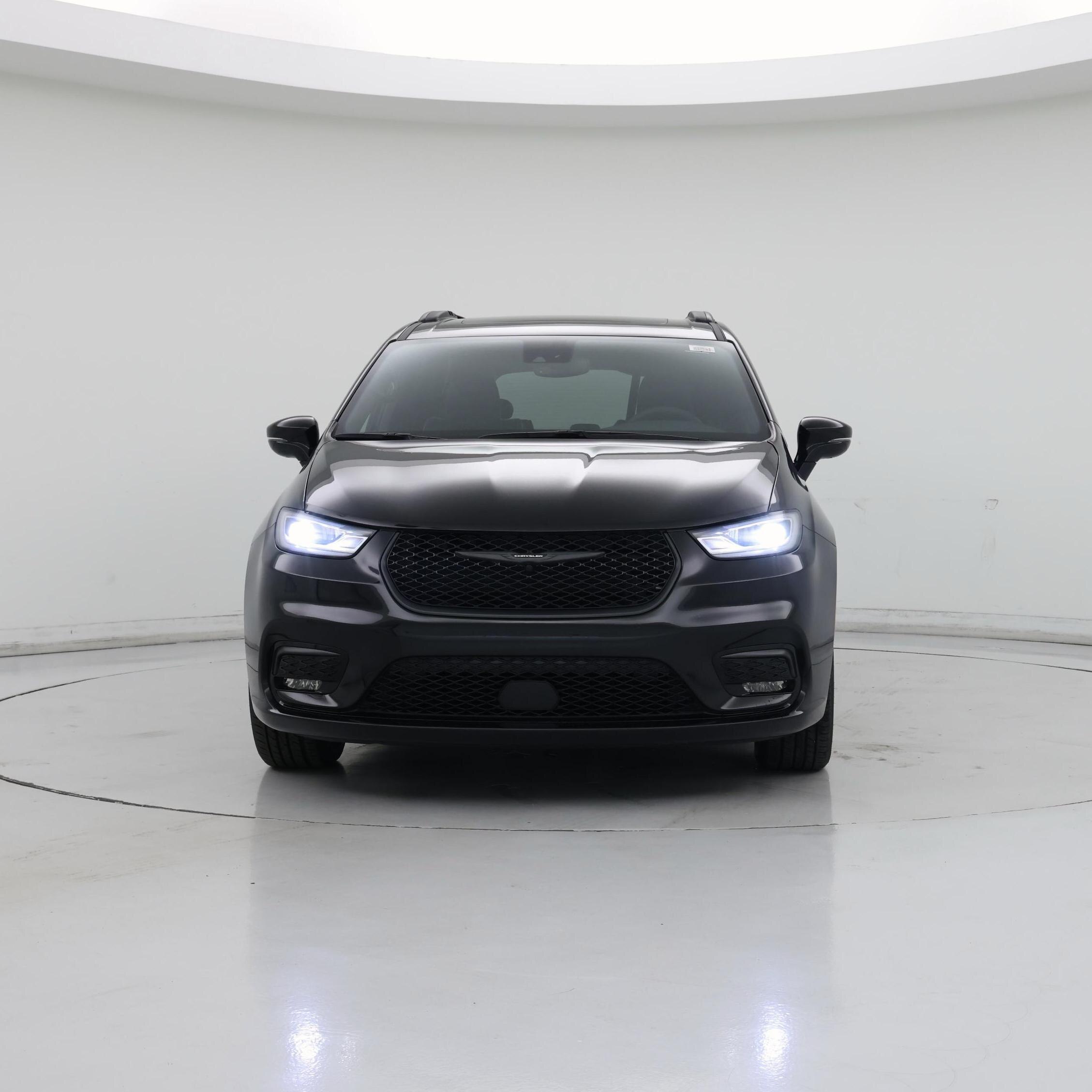 Thumbnail: 2025 Chrysler Pacifica - 5