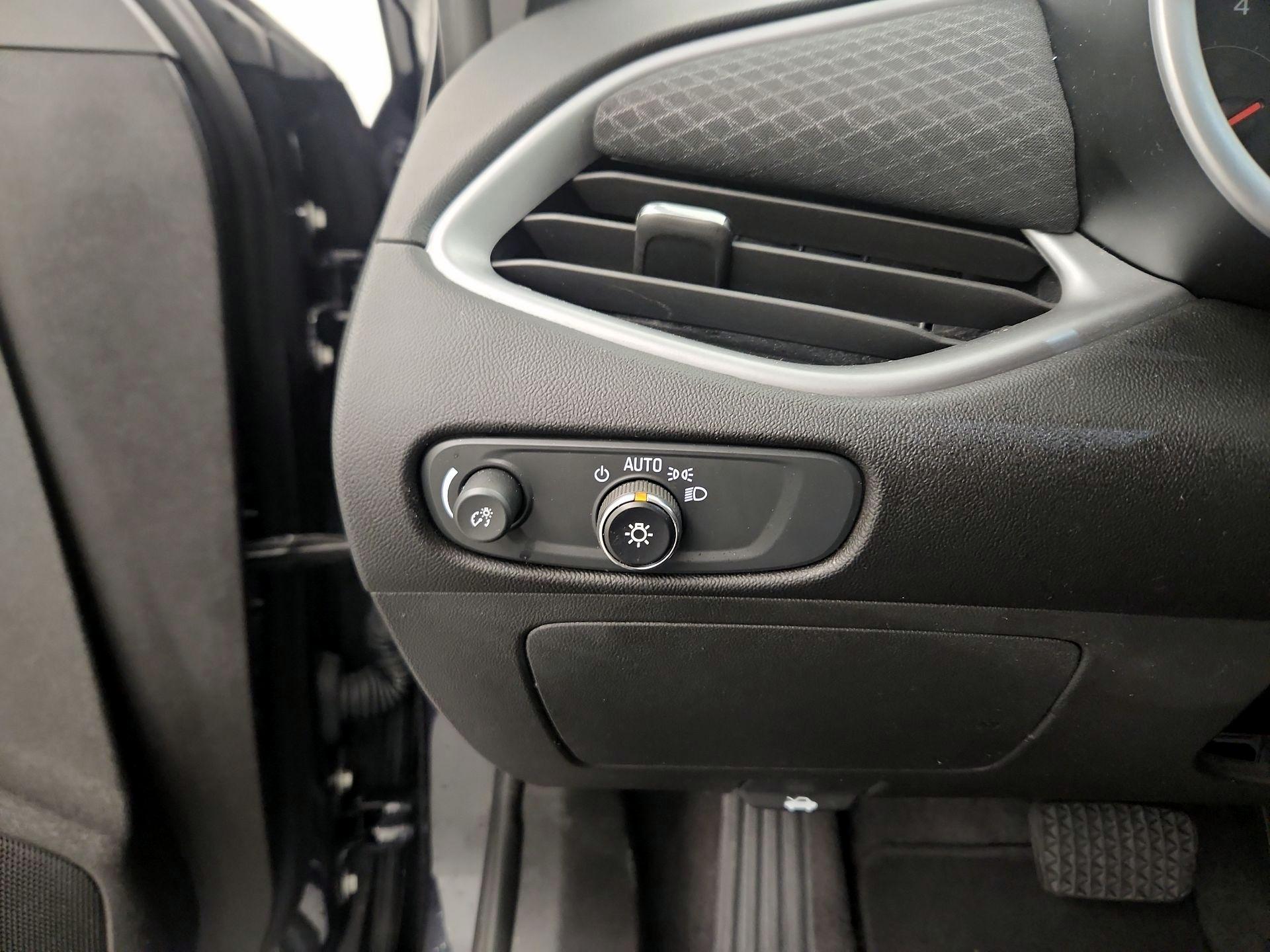 Thumbnail: 2023 Chevrolet Malibu - 13