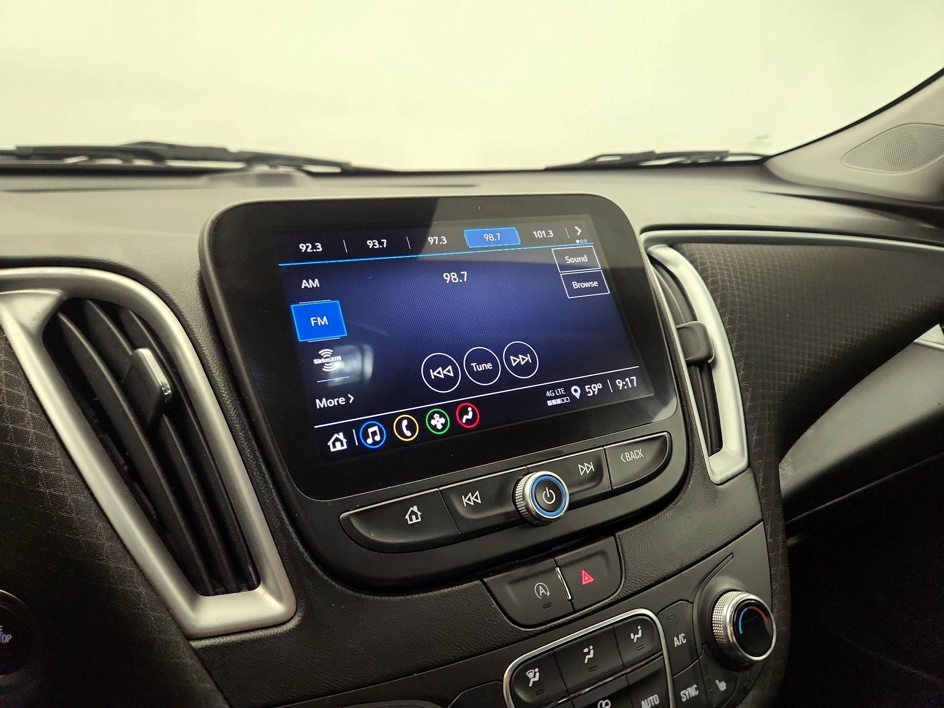 Thumbnail: 2023 Chevrolet Malibu - 14