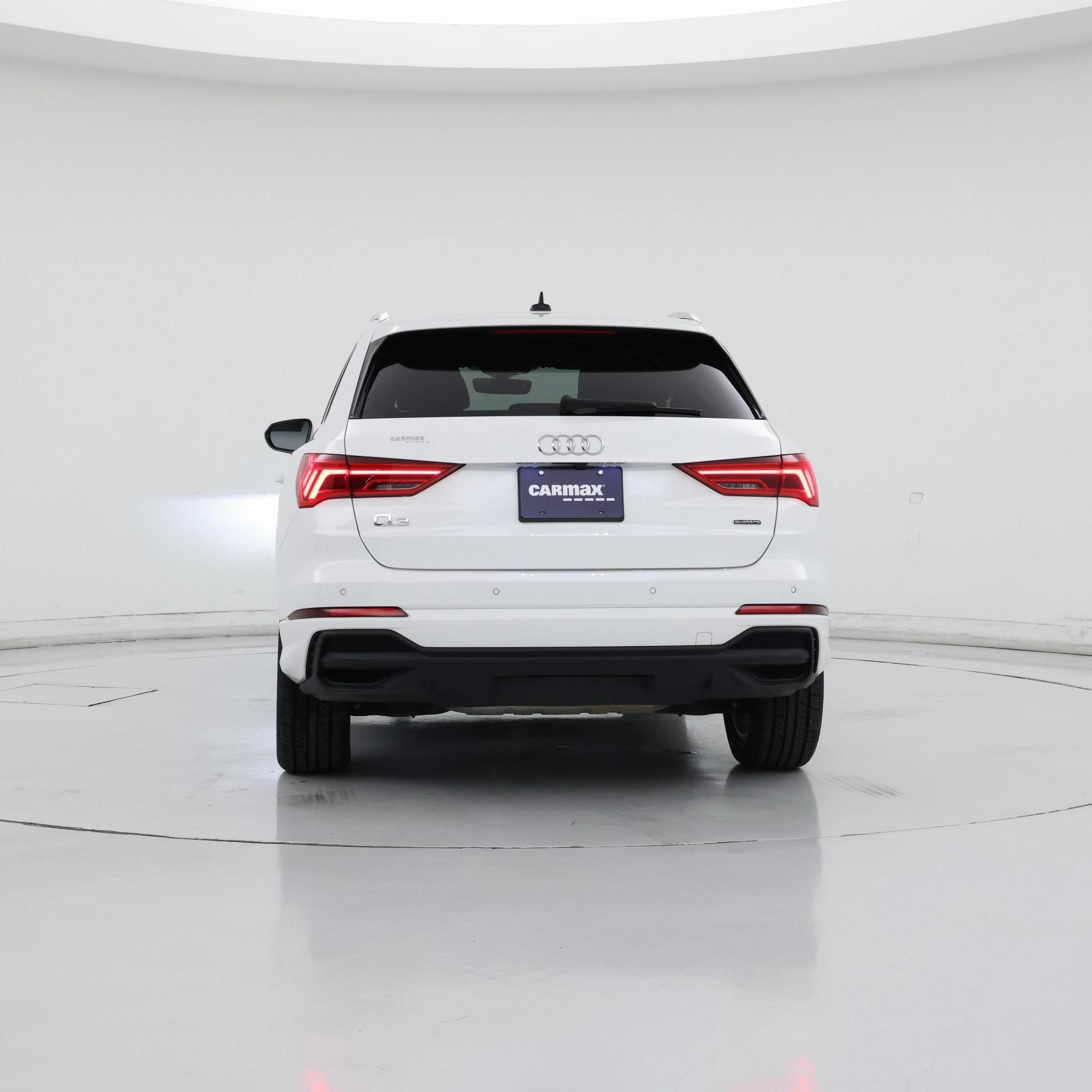 Thumbnail: 2024 Audi Q3 - 6