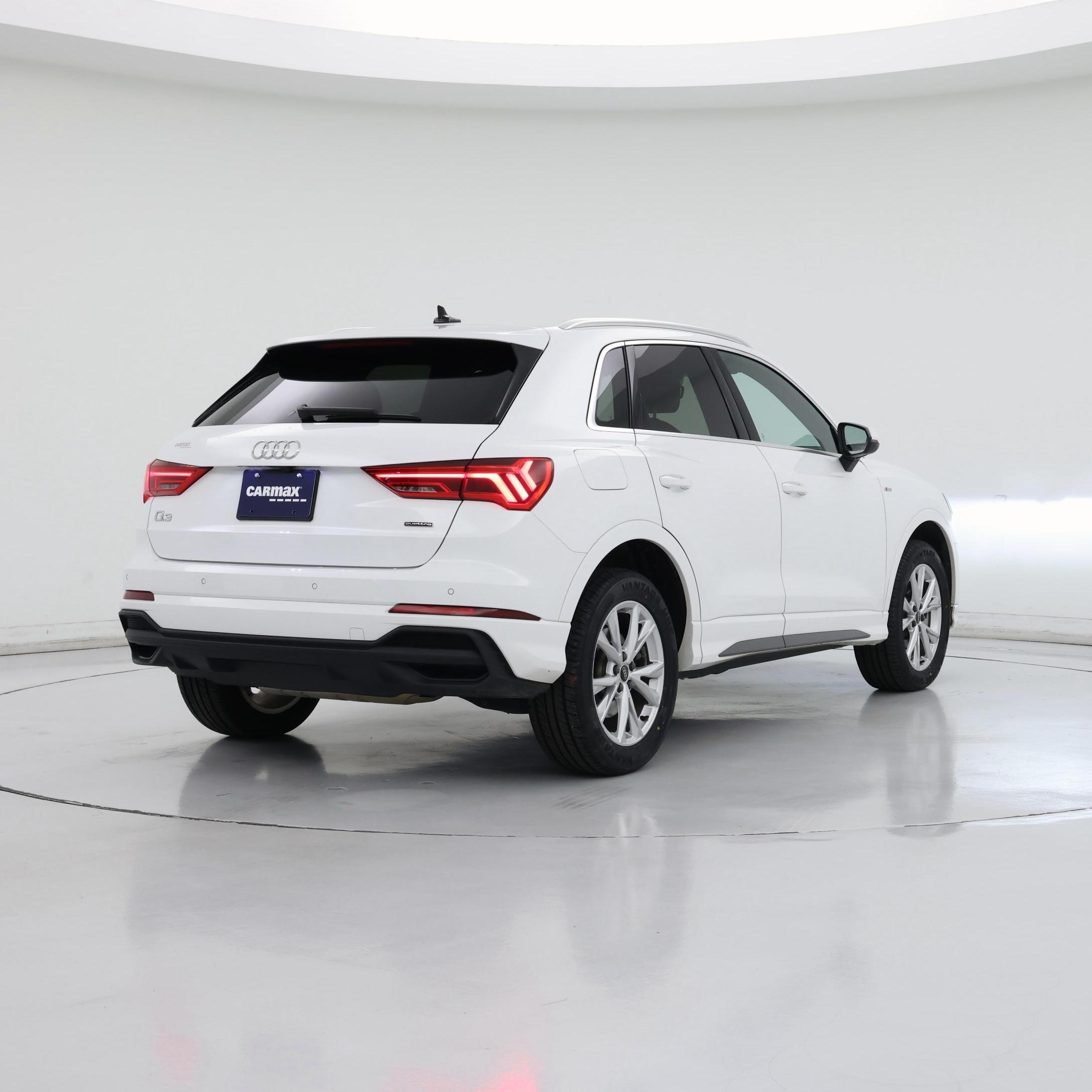 Thumbnail: 2024 Audi Q3 - 8