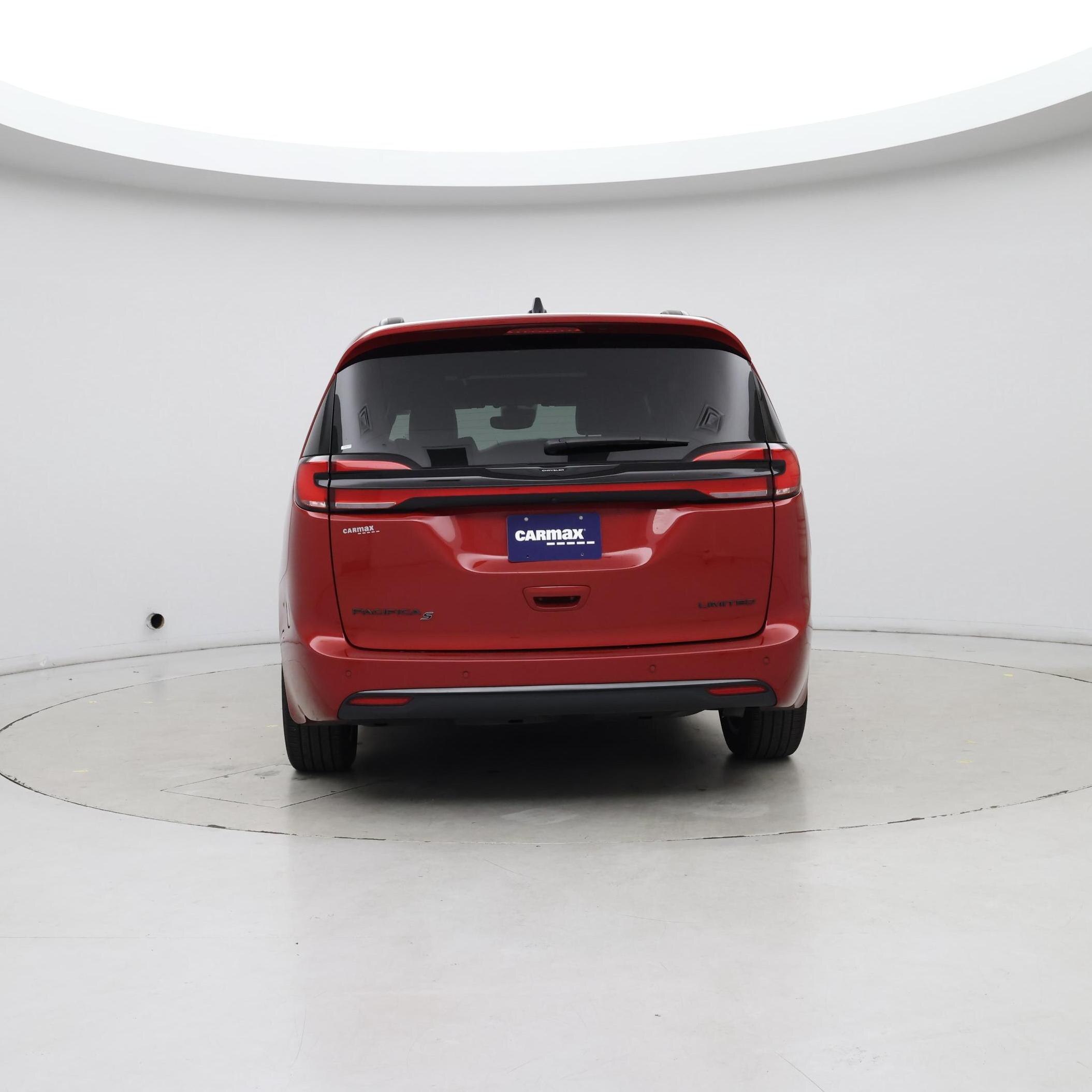 Thumbnail: 2025 Chrysler Pacifica - 6