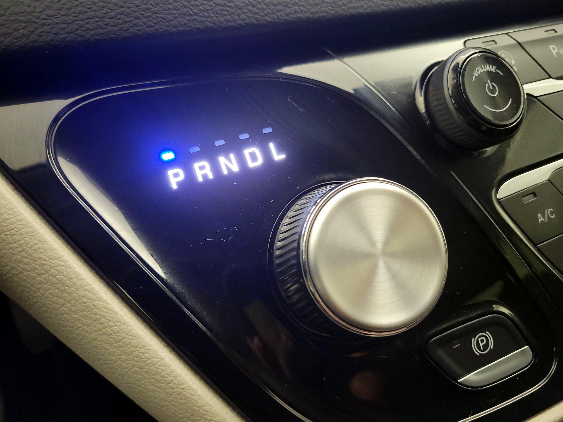 Thumbnail: 2024 Chrysler Pacifica - 17