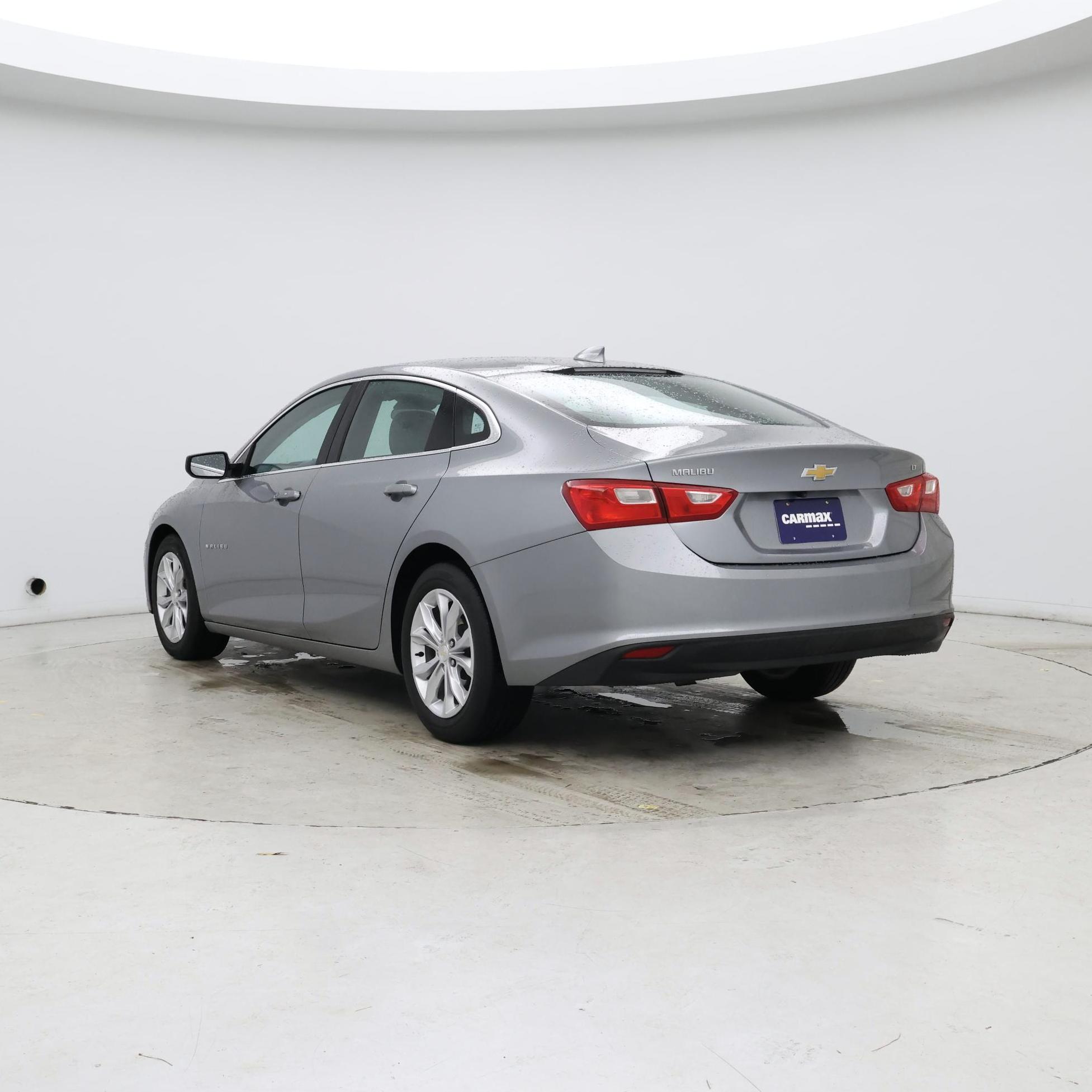 Thumbnail: 2023 Chevrolet Malibu - 2