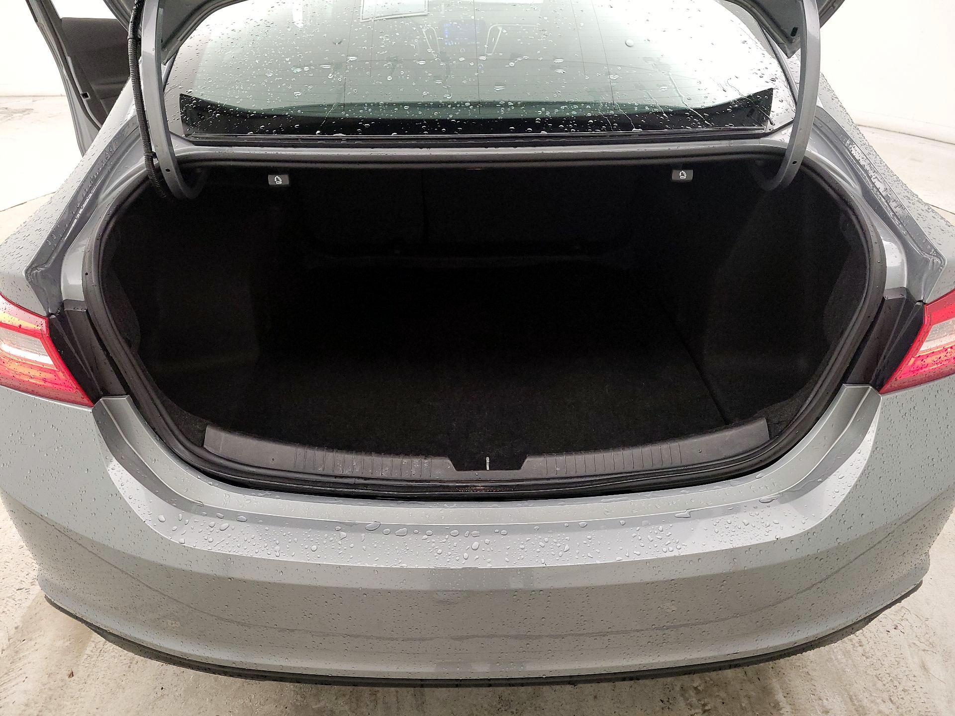 Thumbnail: 2023 Chevrolet Malibu - 20