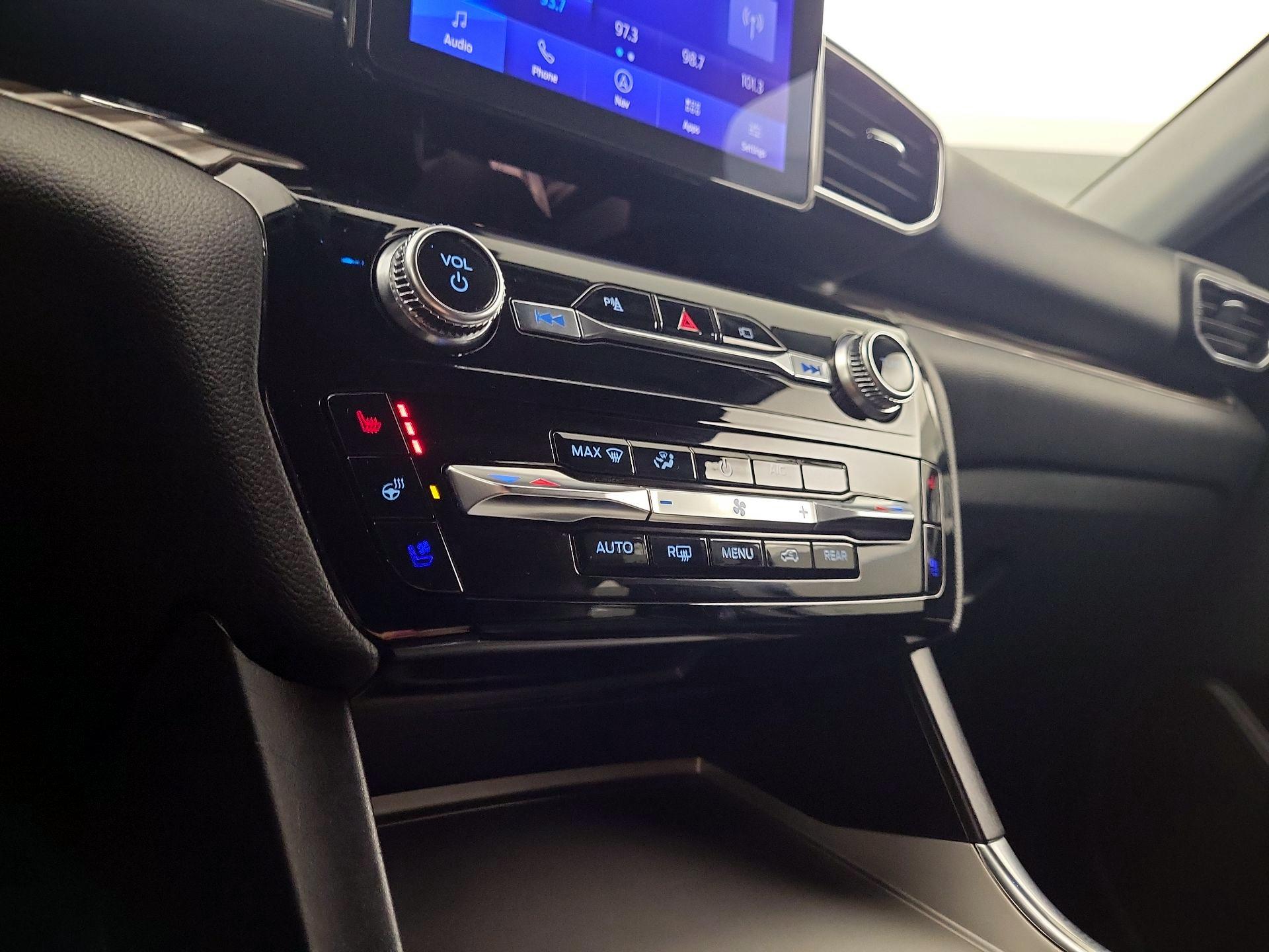 Thumbnail: 2023 Ford Explorer - 15