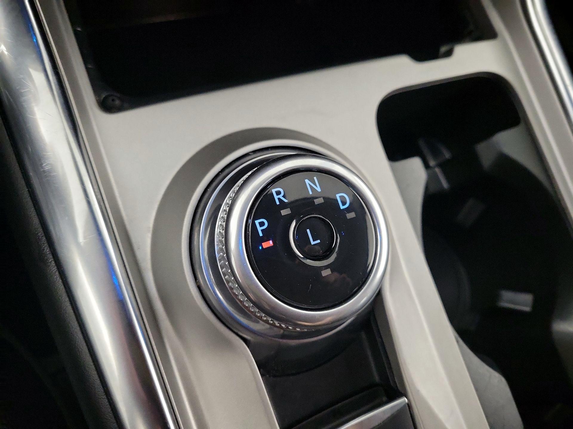 Thumbnail: 2023 Ford Explorer - 16