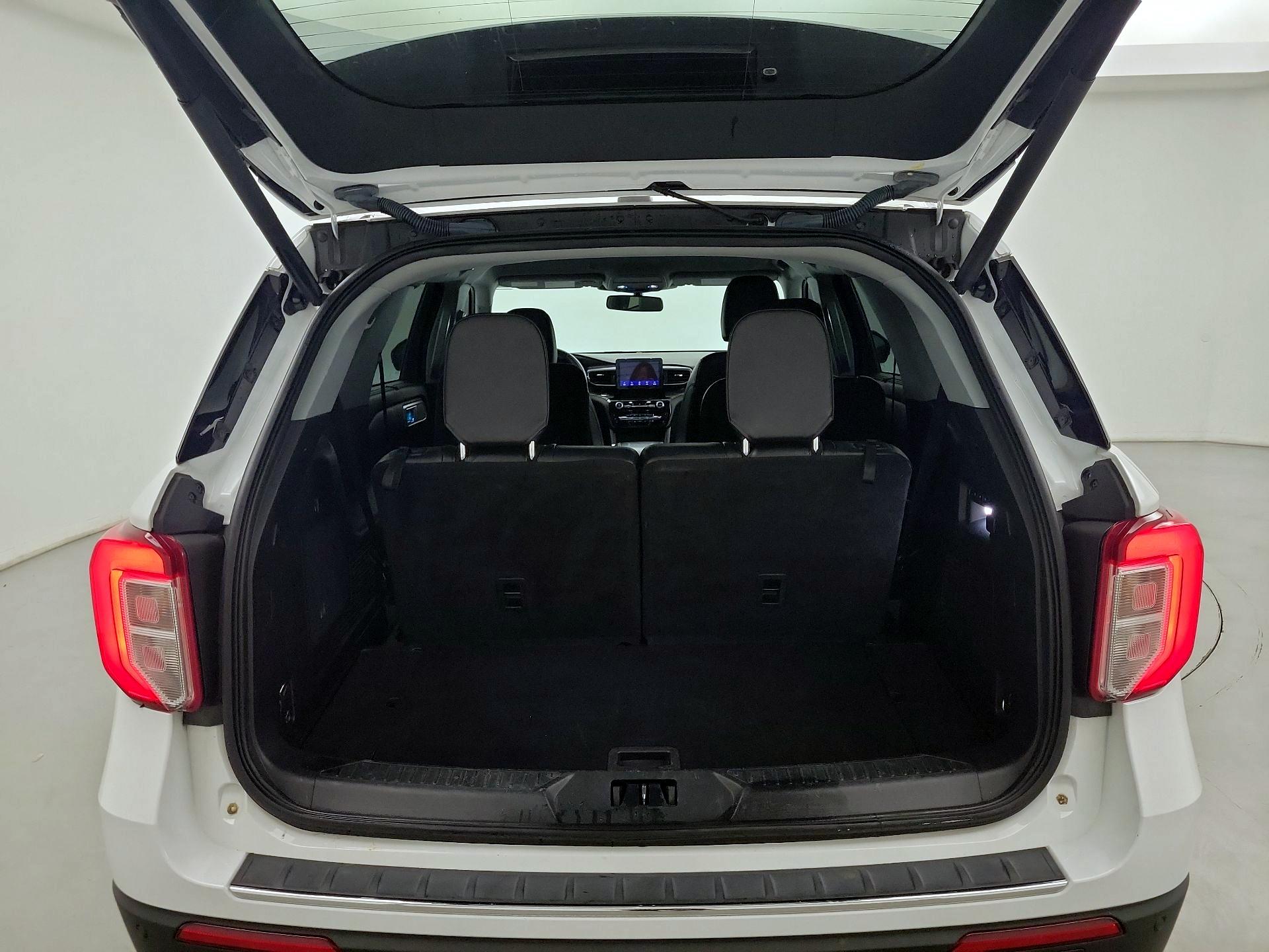 Thumbnail: 2023 Ford Explorer - 20