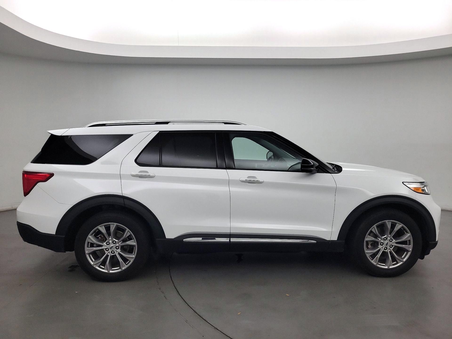 Thumbnail: 2023 Ford Explorer - 4