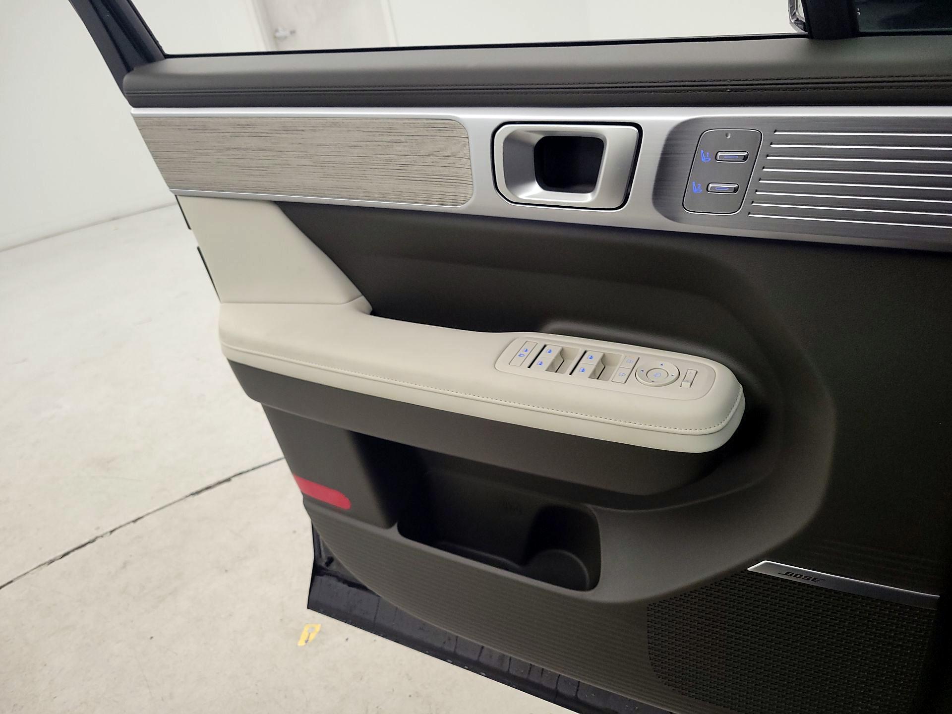 Thumbnail: 2025 Hyundai Santa Fe - 12