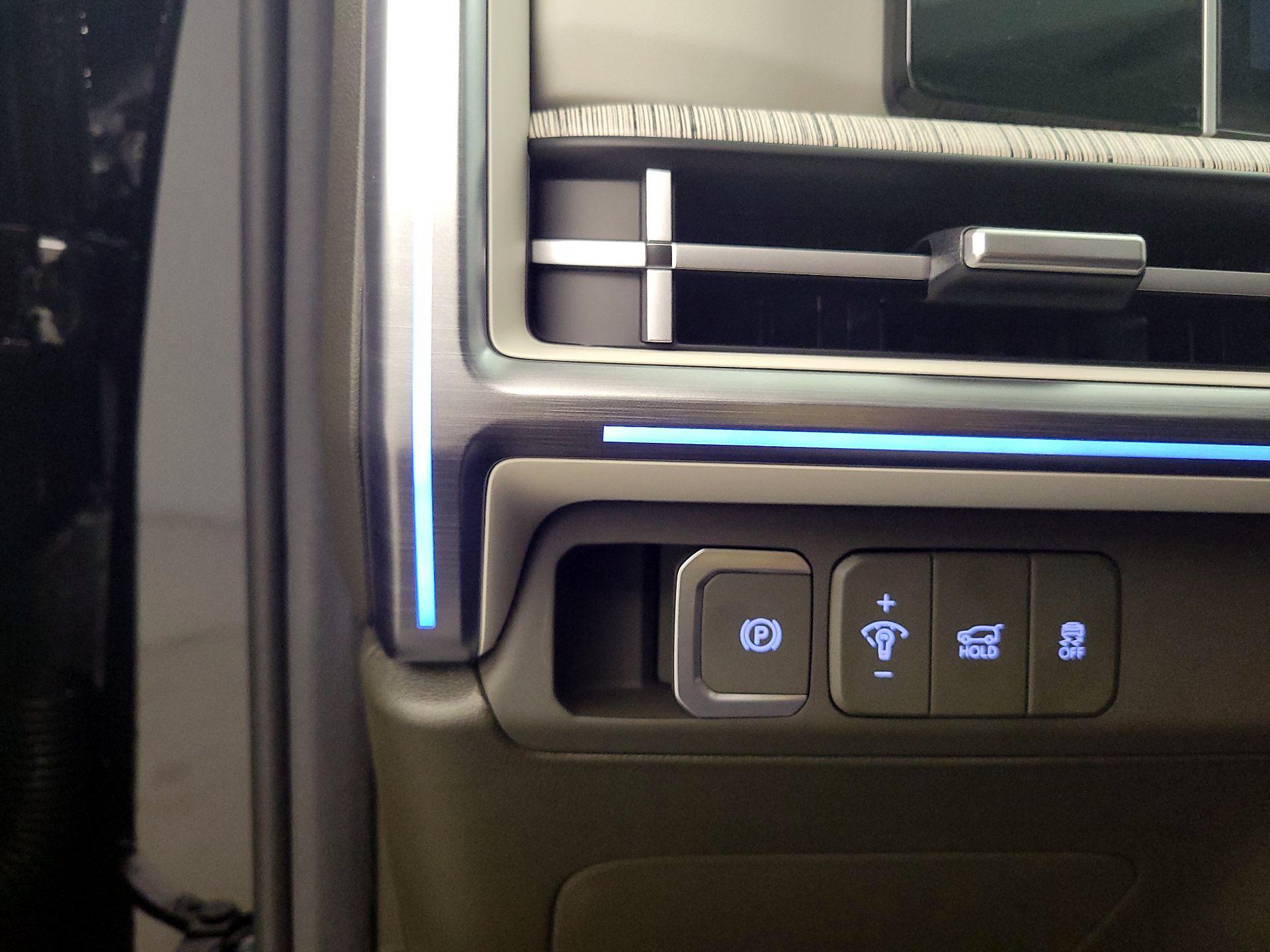 Thumbnail: 2025 Hyundai Santa Fe - 13